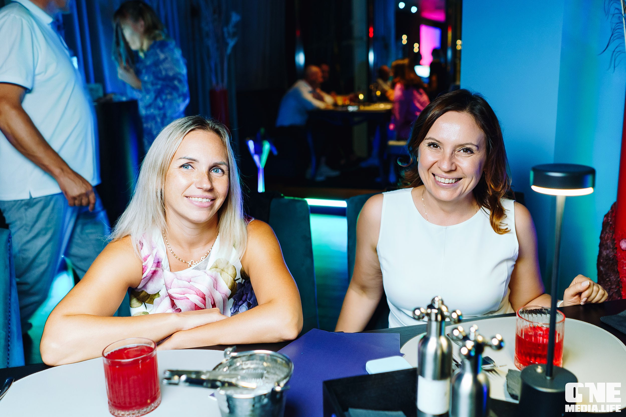 Фоторепортаж с вечеринки в ресторане Океан. One Media Life: фоторепортажи, фотоотчеты с мероприятий и заведений