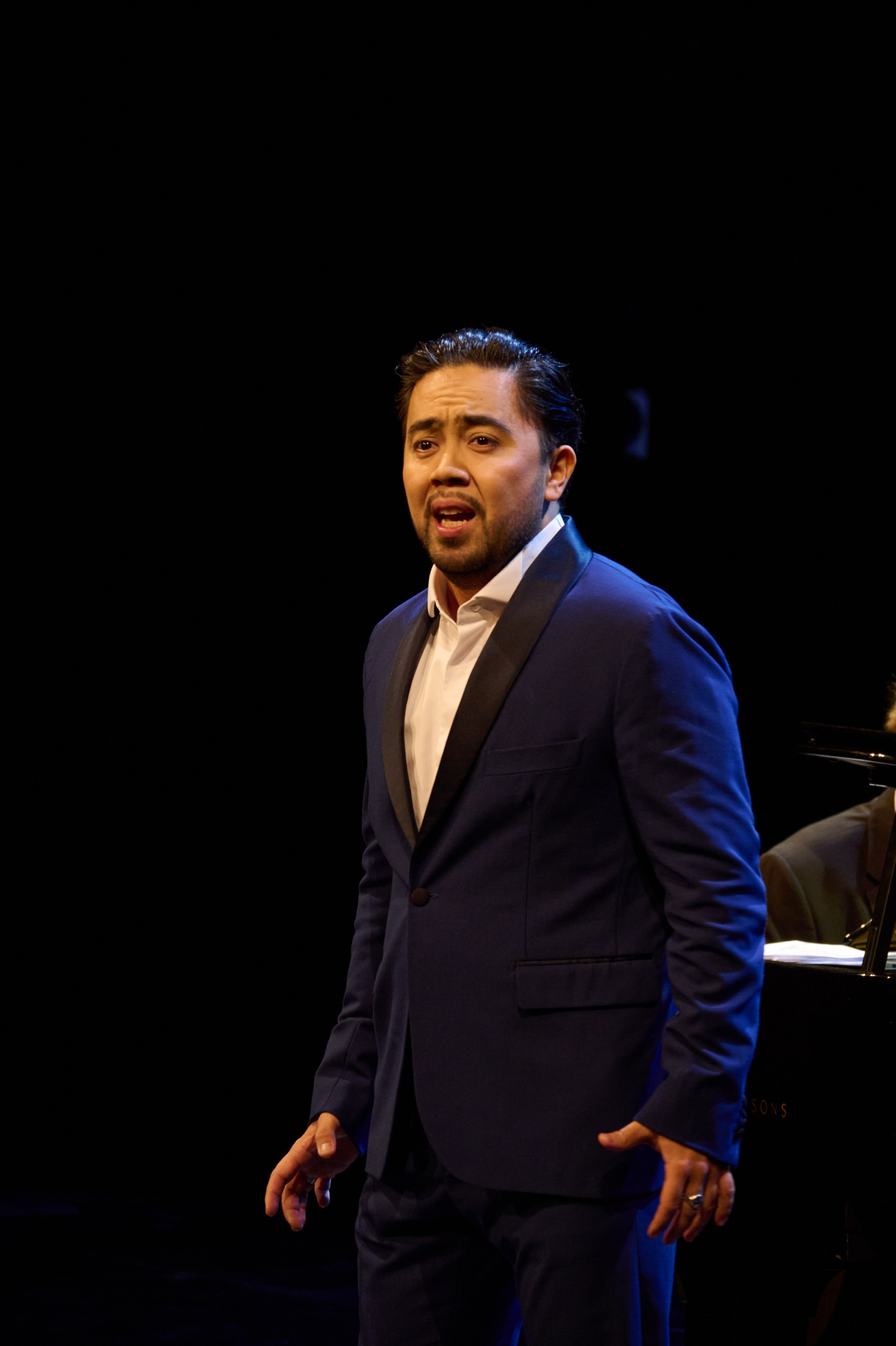 Мой опыт съёмки концерта в театре — репортажный фотограф Данила Золкин