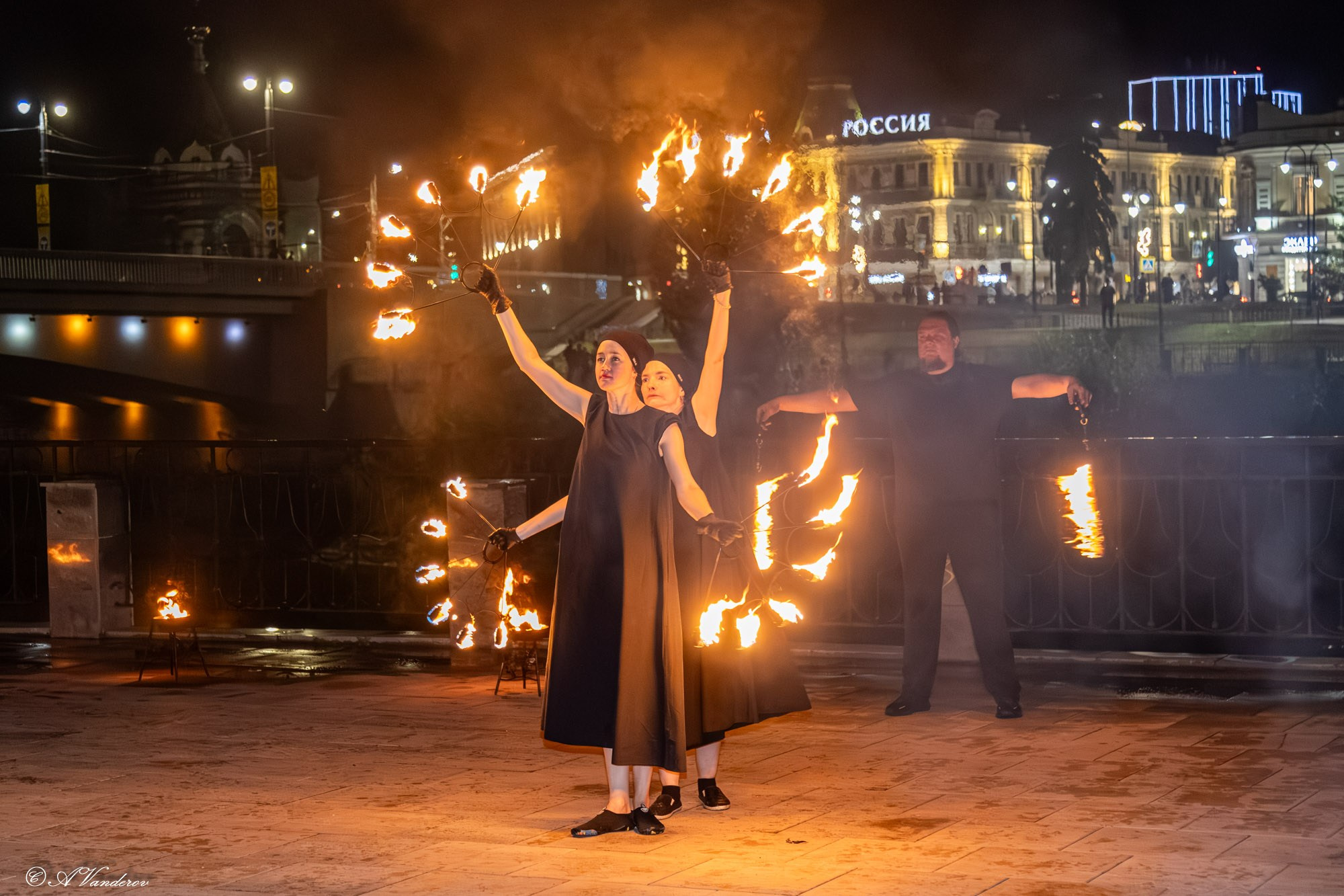 Праздничный марафон «Искры города»