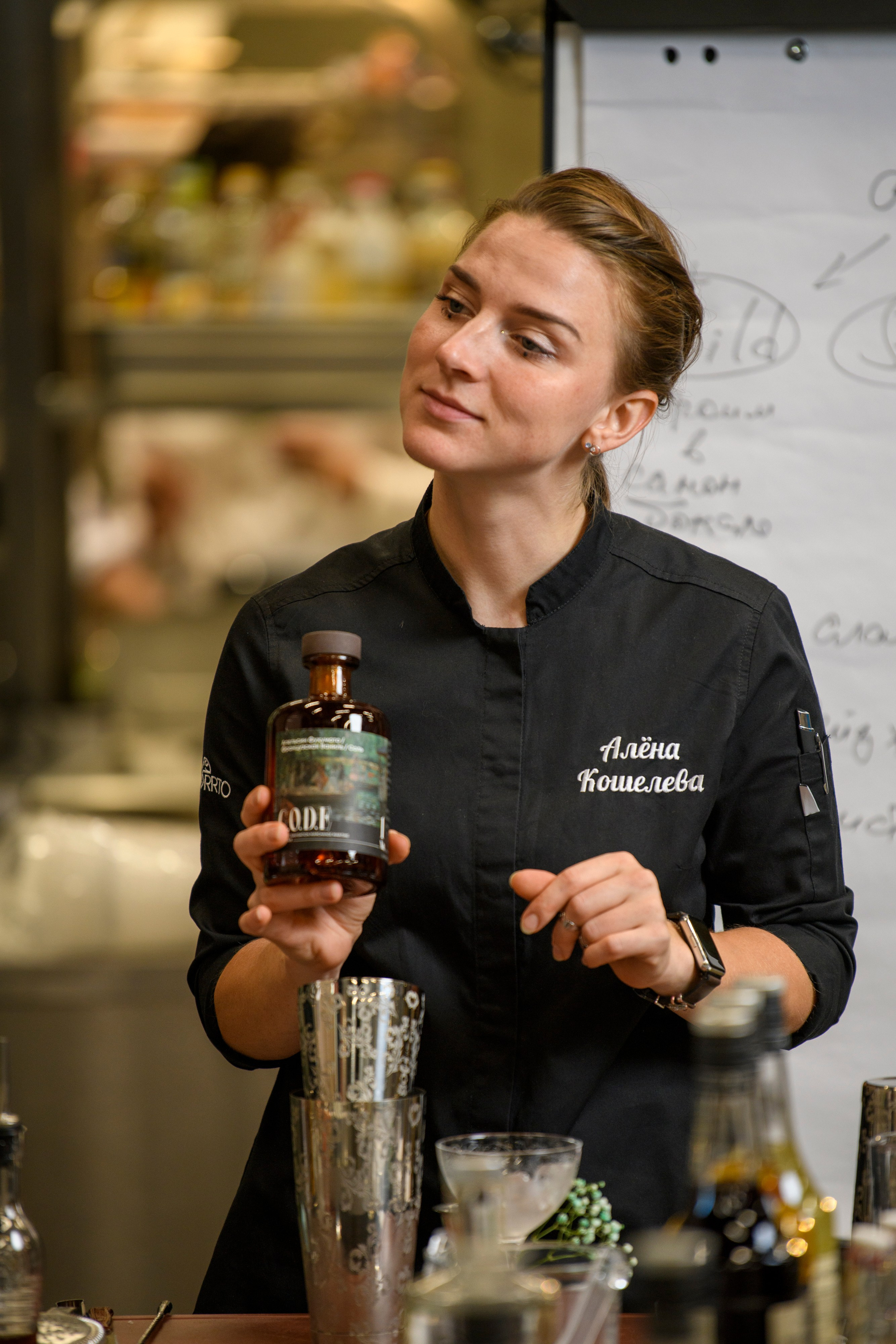 Бар — моя сцена: история Алены Кошелевой. Создание обучающих видеороликов Puponin Production