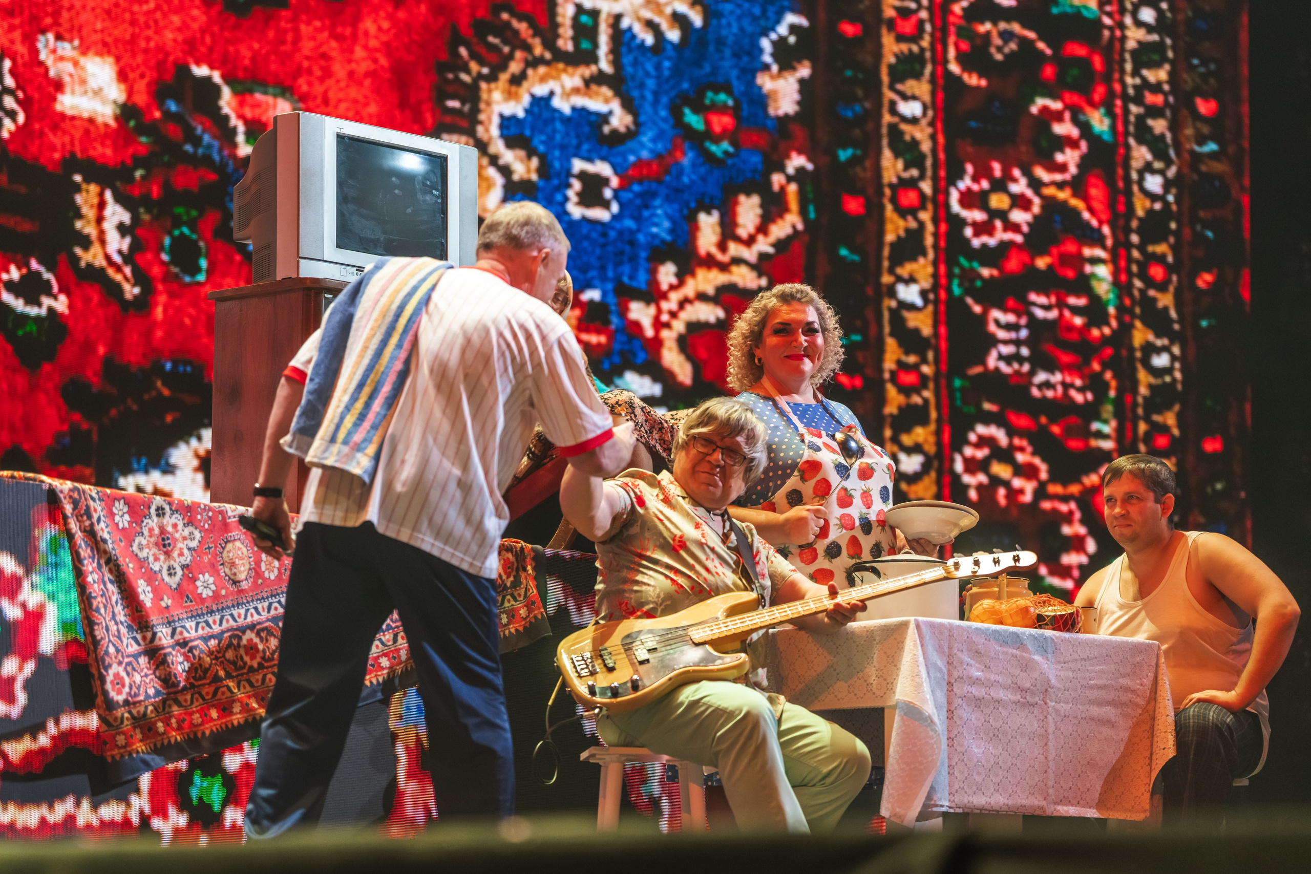 Superdiskoteka 90. Svyatoslav Bunkov | photographer