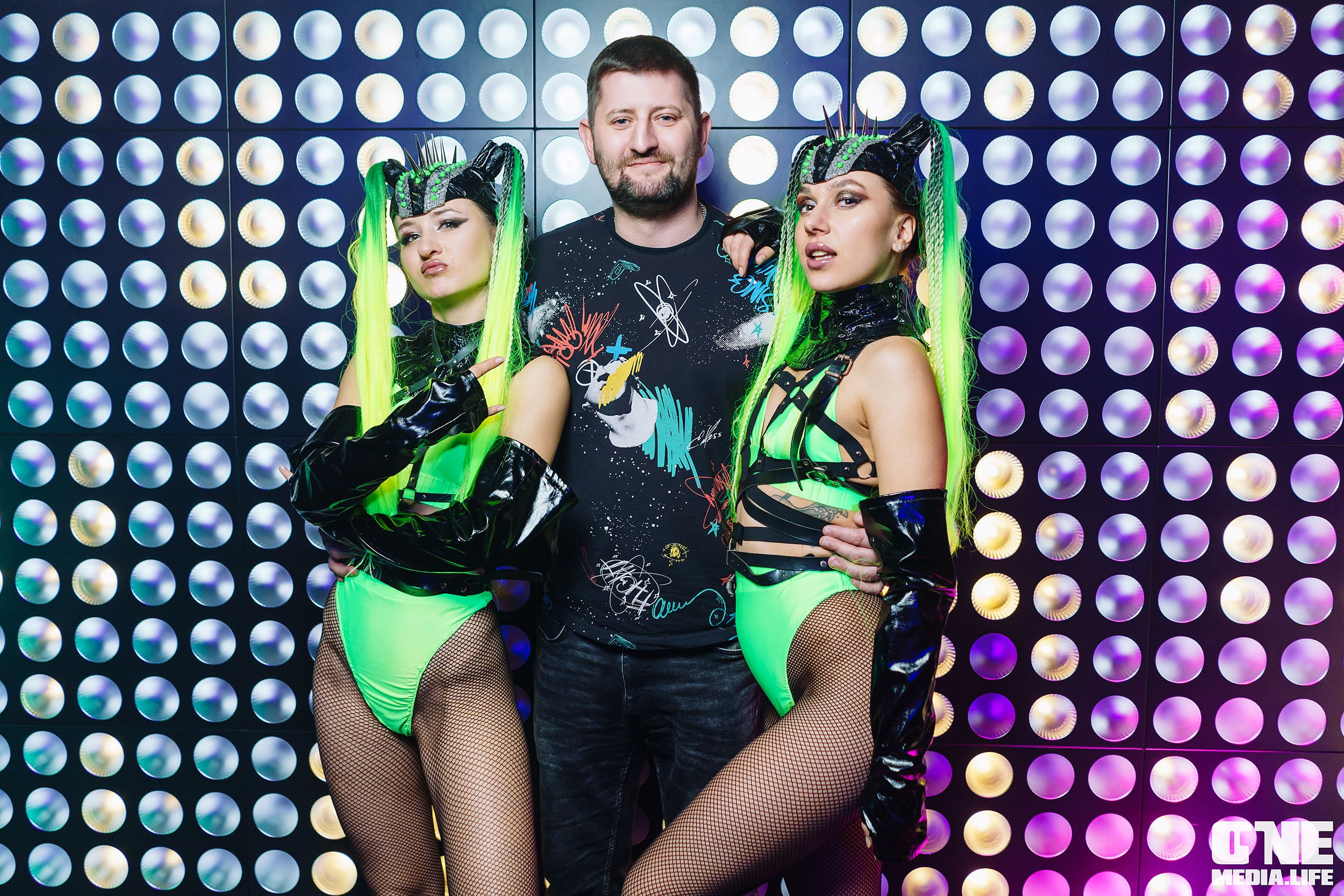 Фоторепортаж из караоке-клуба Эйфория. One Media Life: фоторепортажи, фотоотчеты с мероприятий и заведений