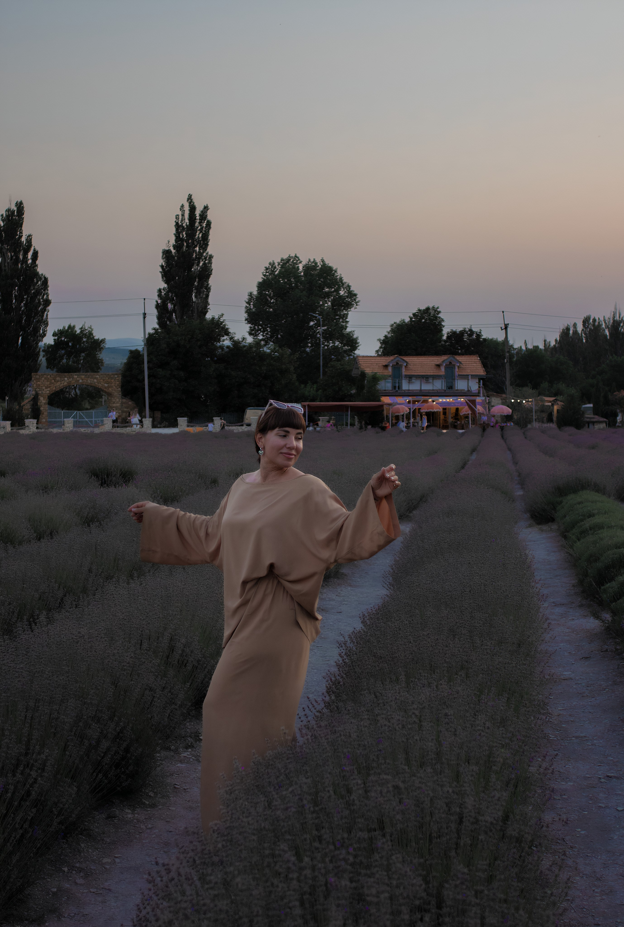 Прогулка по лавандовом у полю 🪻. Женский портрет и немного больше в Санкт-Петербурге