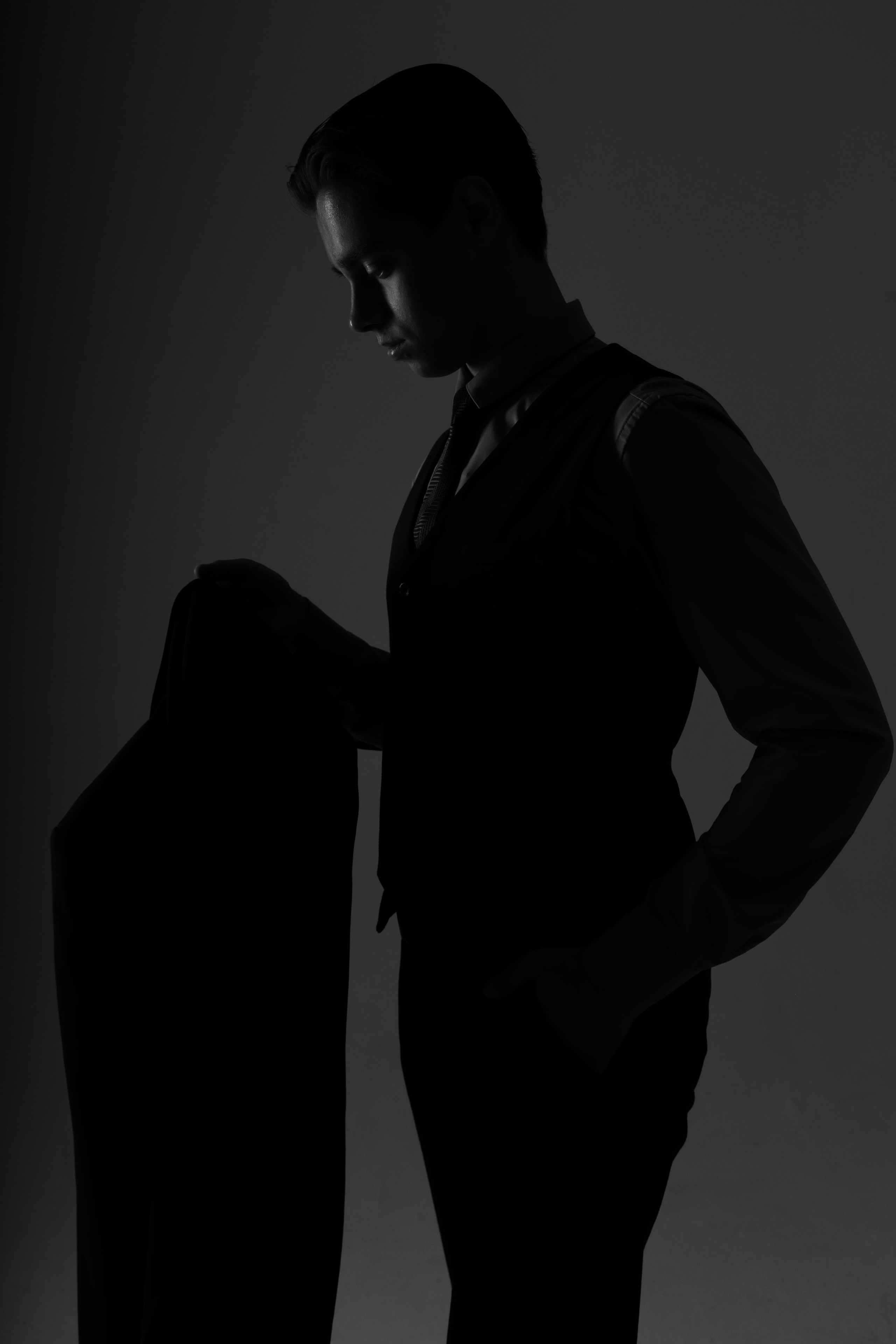 Мужской портрет, студийная съёмка. Астрахань.