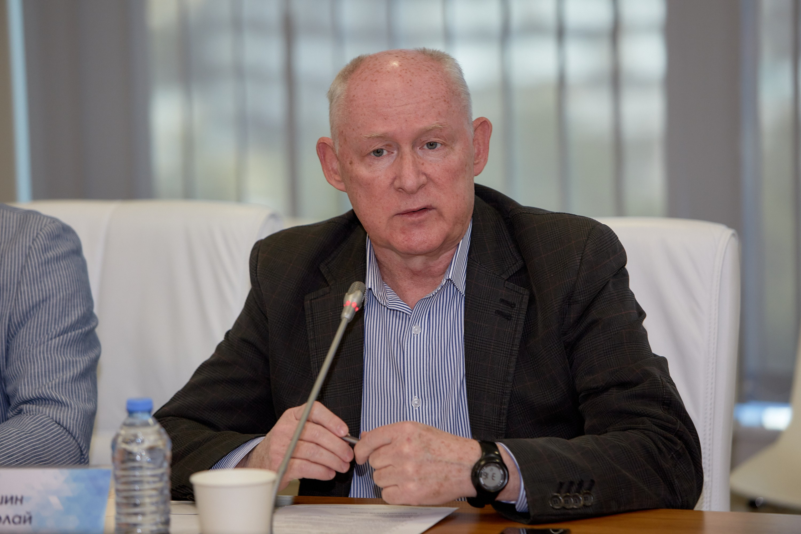 Репортажный фотограф для фотосъемки форумов конференций корпоративных мероприятий в Сочи. Фотограф Юрий Никитюк — Сочи |Адлер|Красная Поляна