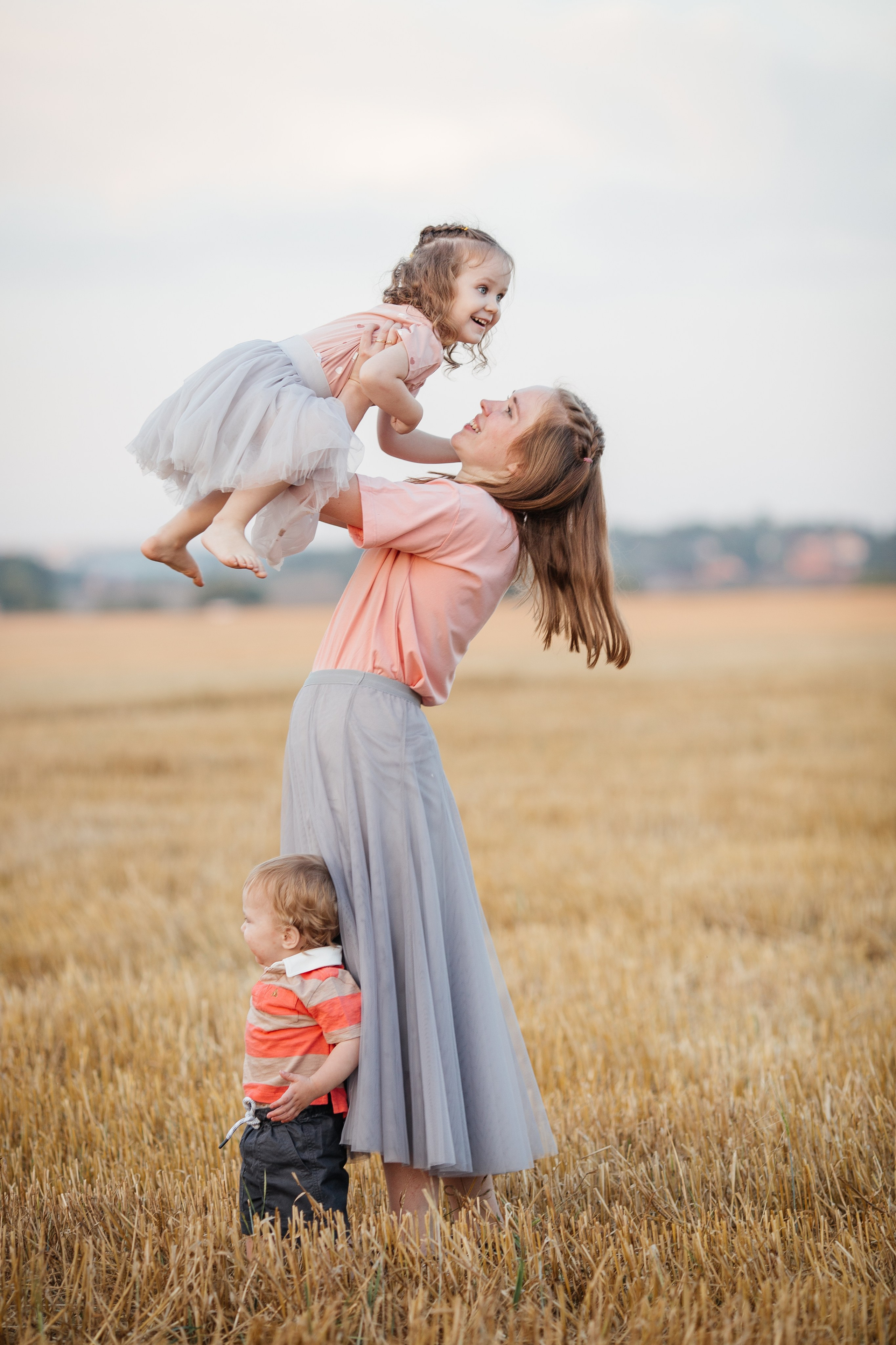 Семейная фотосессия на природе, фотограф Звенигород, семейный фотограф. Фотограф Олеся Бакалина