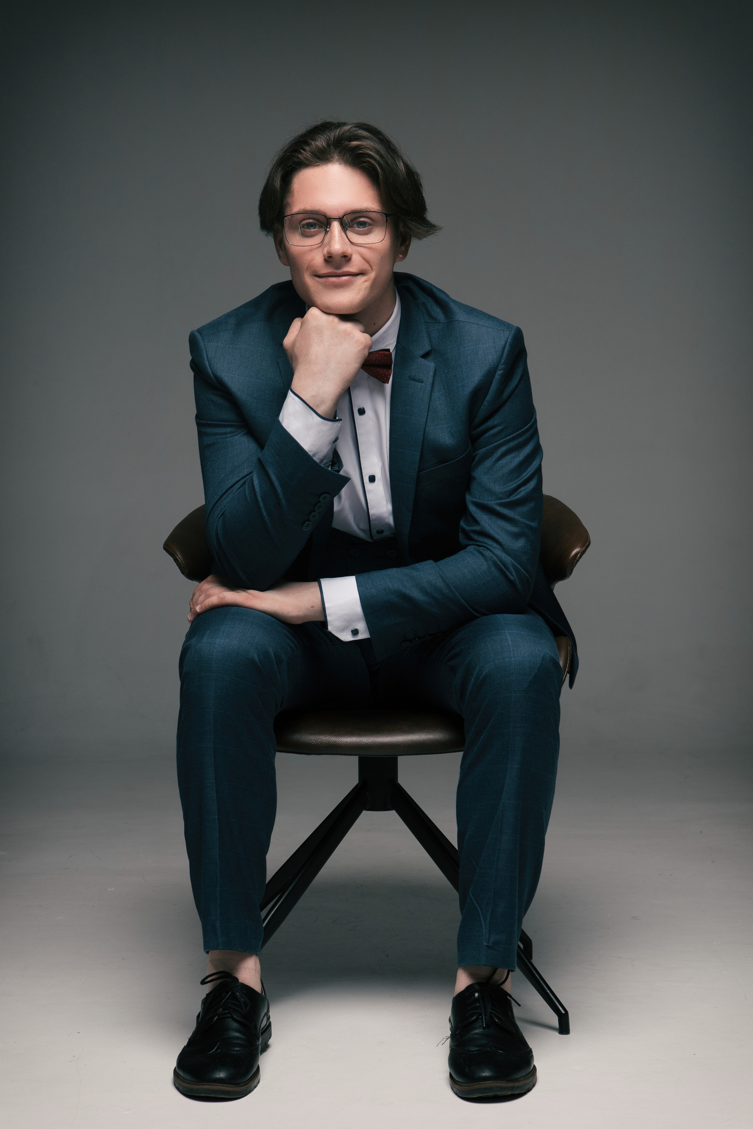 Выпускной альбом. Фотограф Денис Голубев