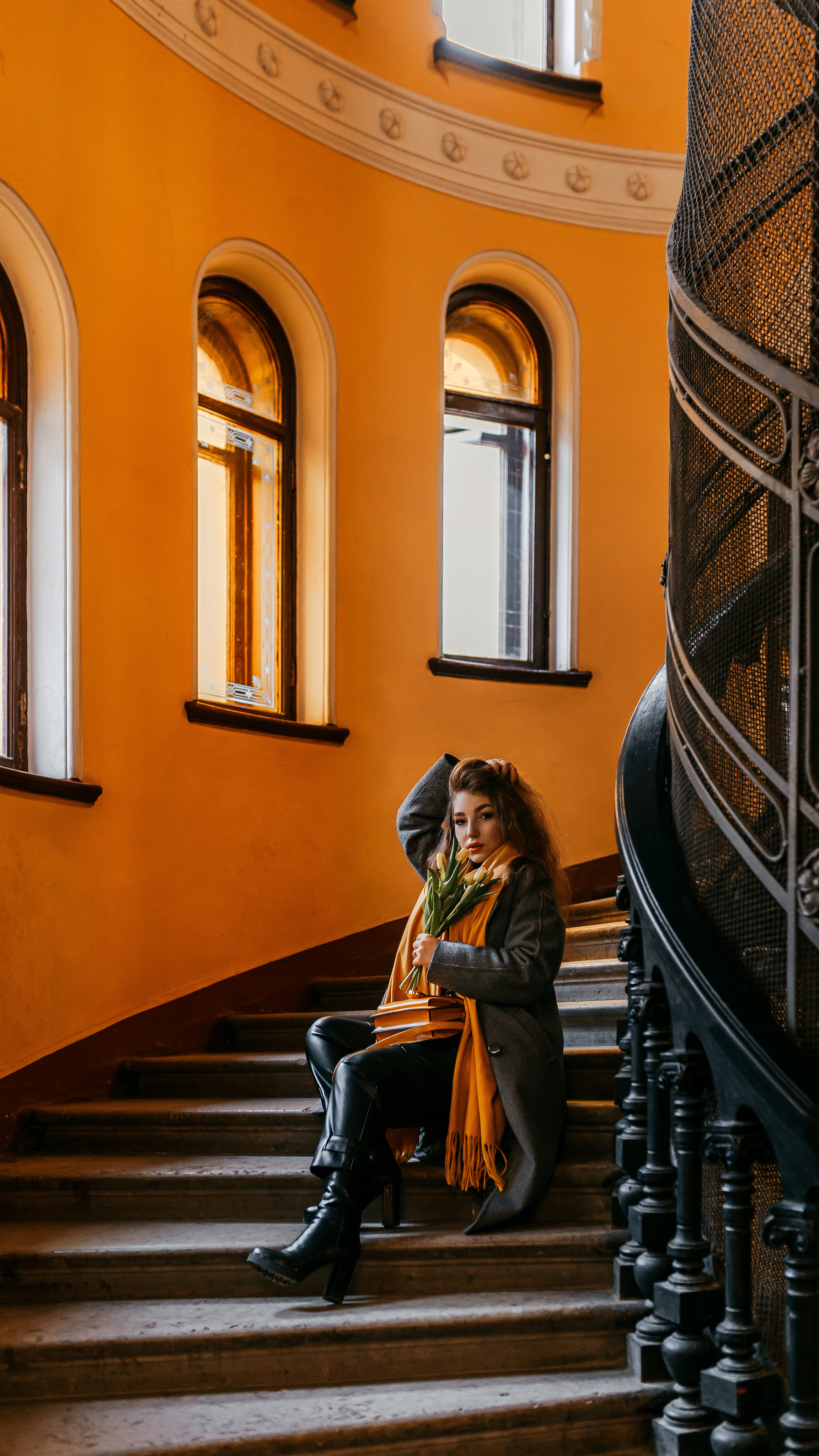 Парадная «Ромашка» и невероятная Вика!. Семейный и индивидуальный фотограф в Санкт-Петербурге Маргарита Щипкова