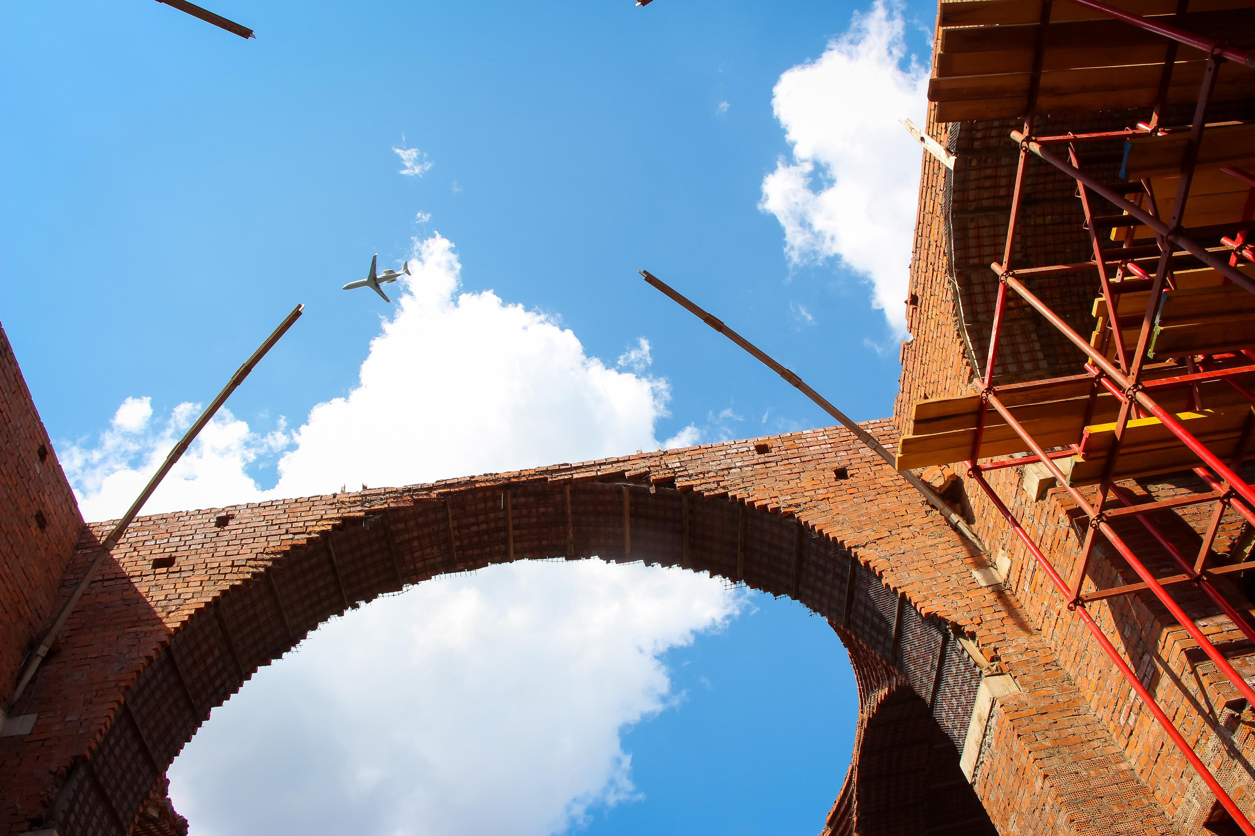 Строительство храма. Московская область г. Лобня. 2021 г. Мария Ткаченко. Документальная фотография