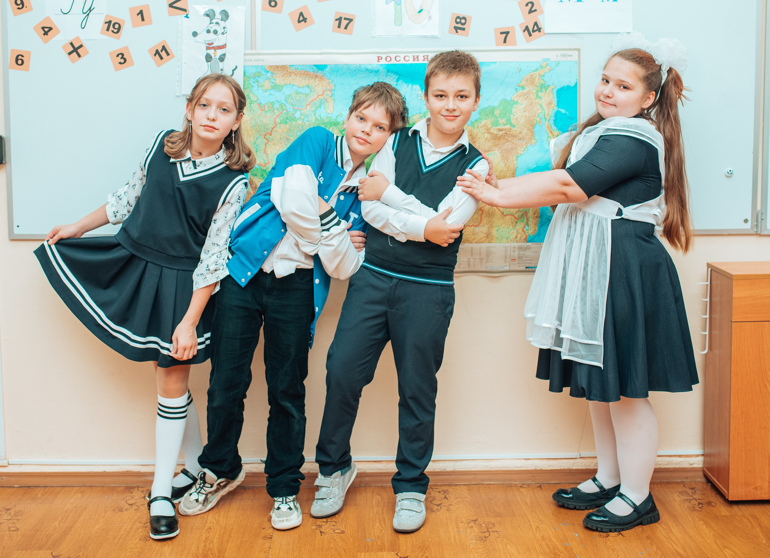 Выпускные альбомы. Фотограф Алла Елисеева