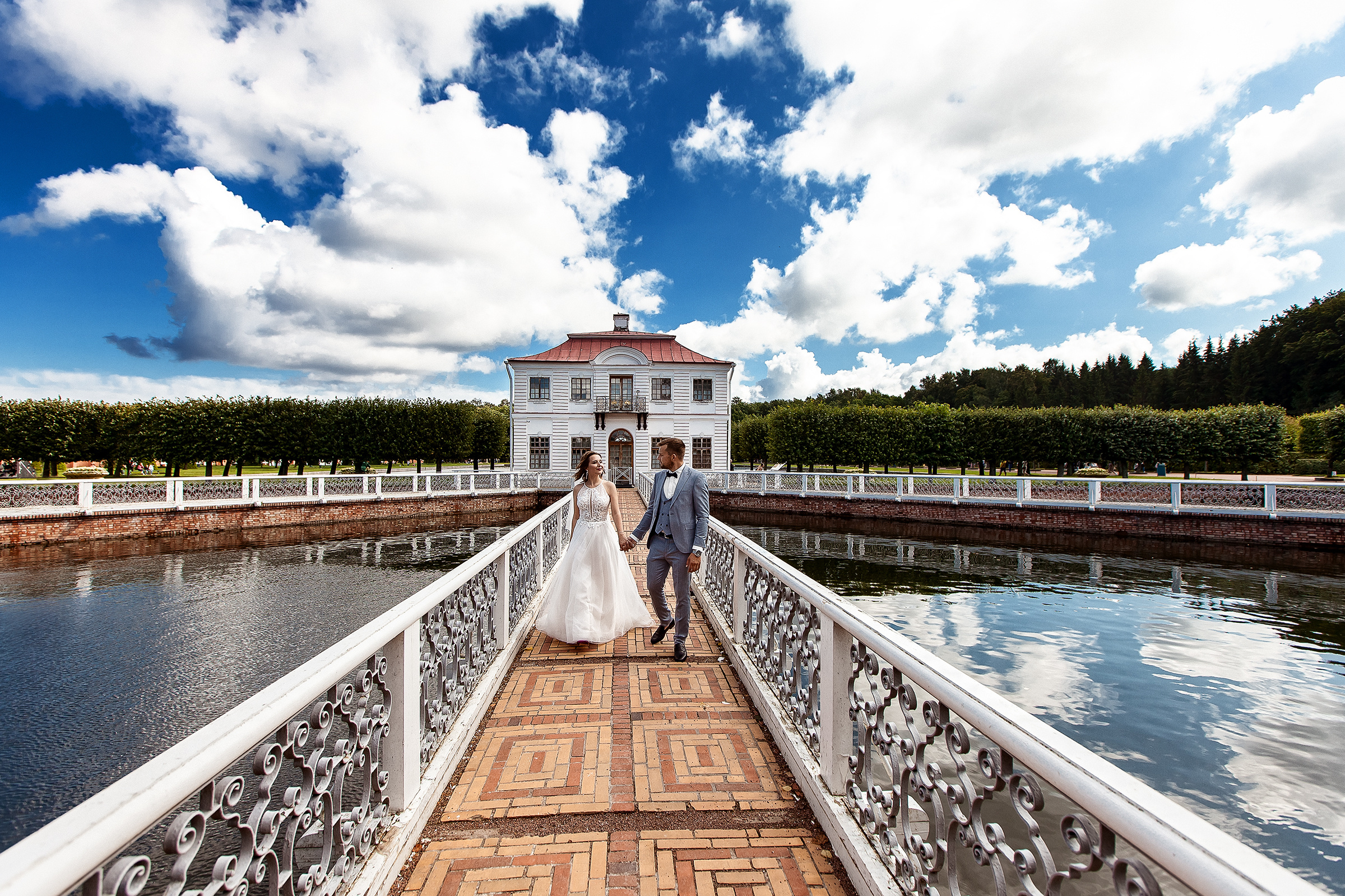 Свадьба в Петергофе. Свадебный и семейный фотограф Алексей Аверин