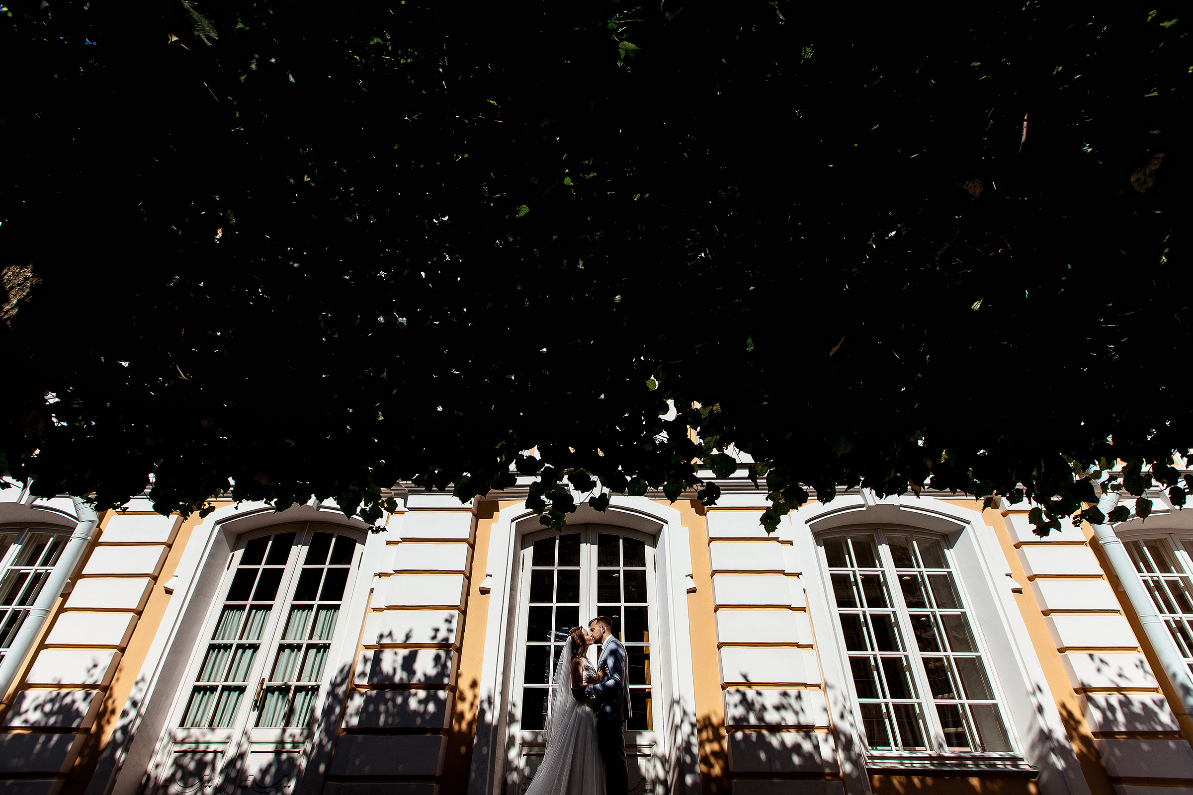 Свадьба в Петергофе. Свадебный и семейный фотограф Алексей Аверин