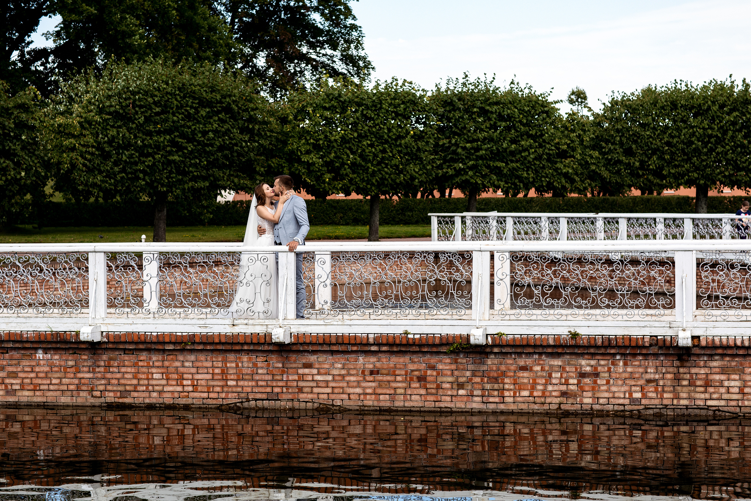 Свадьба в Петергофе. Свадебный и семейный фотограф Алексей Аверин