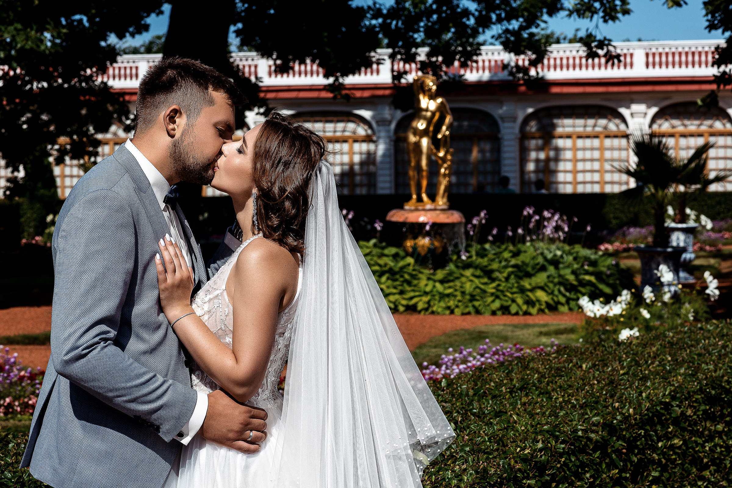 Свадьба в Петергофе. Свадебный и семейный фотограф Алексей Аверин