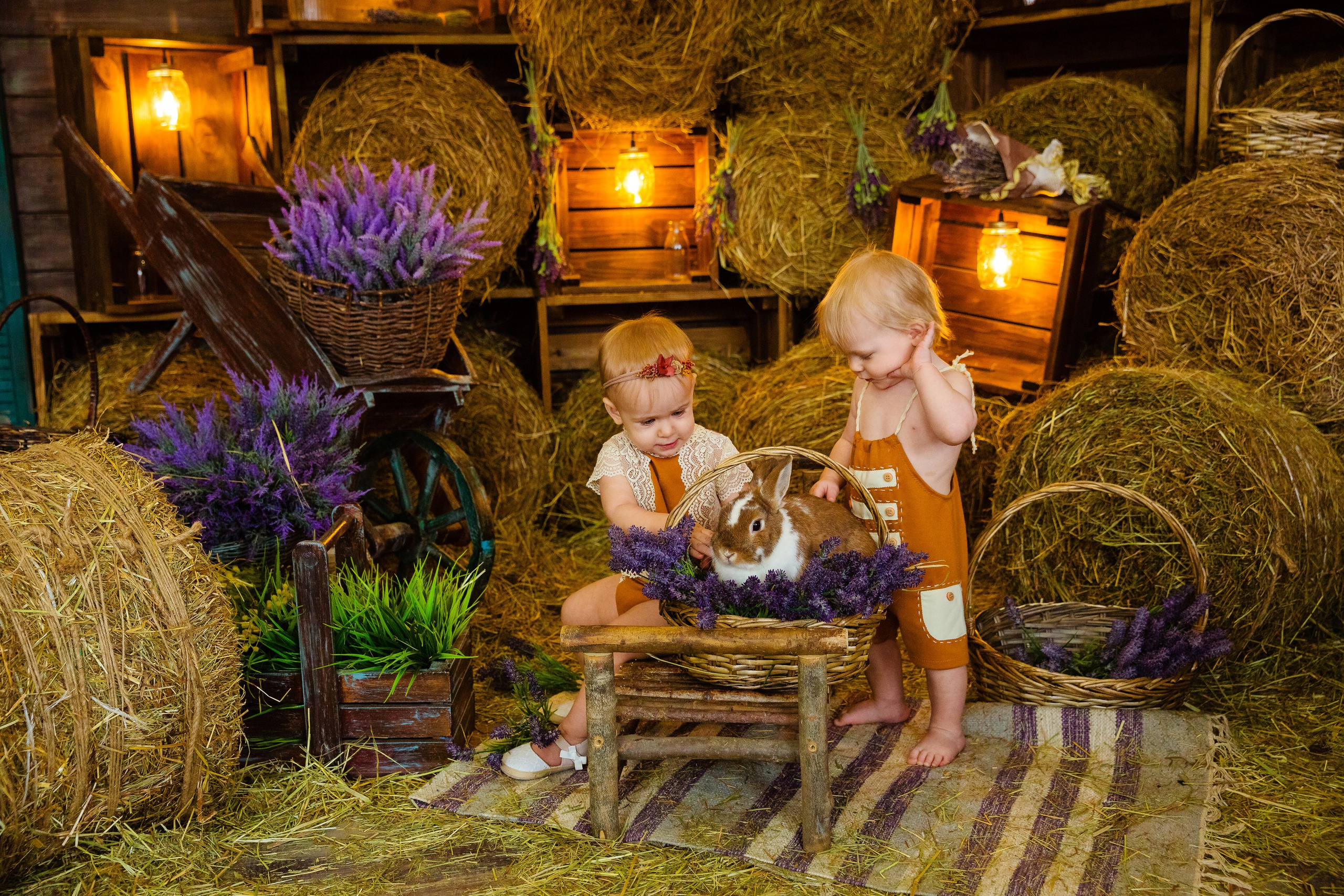 Фотосессия с животными для малышей