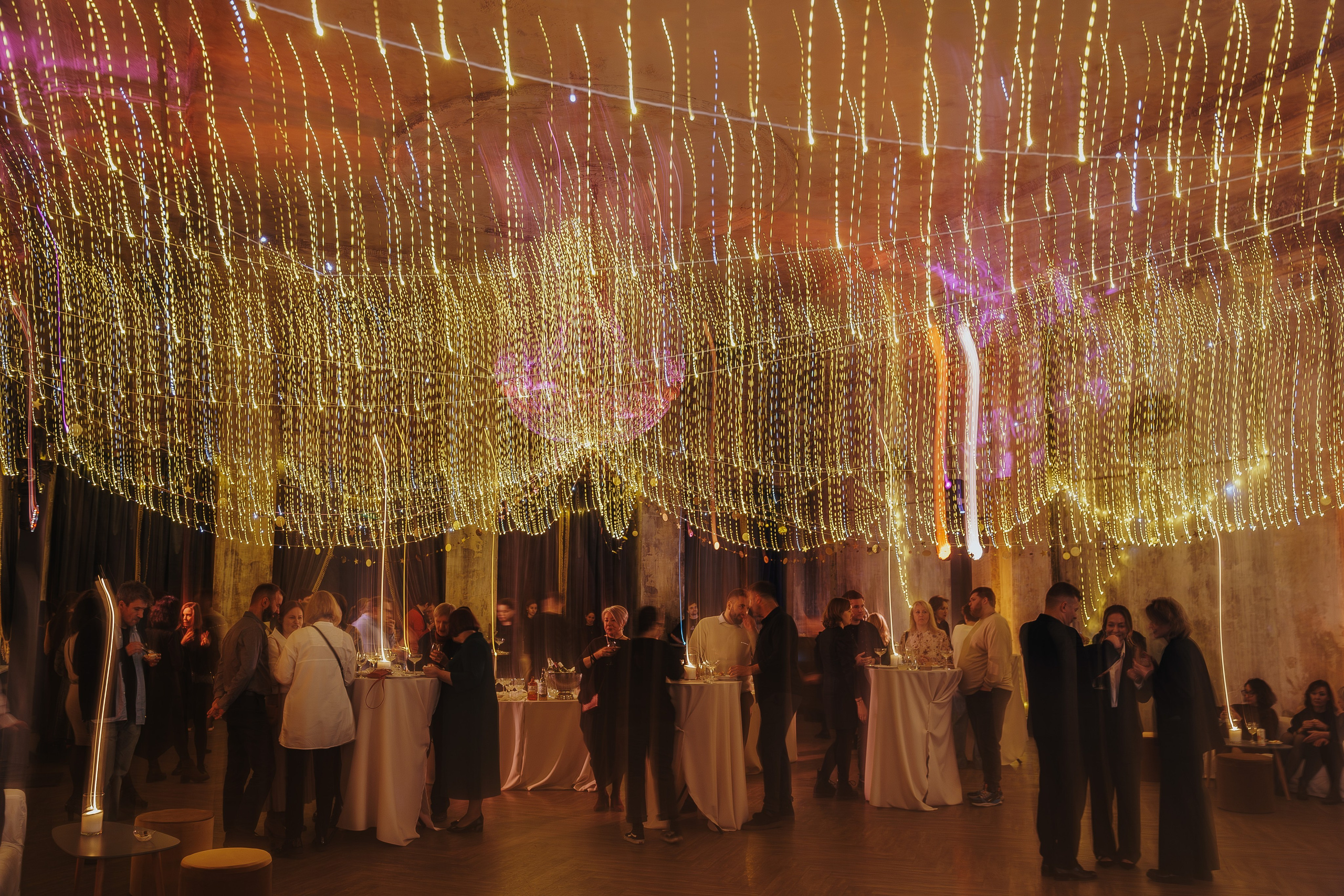 COMMERCE. Миша Снимет | твой фотограф