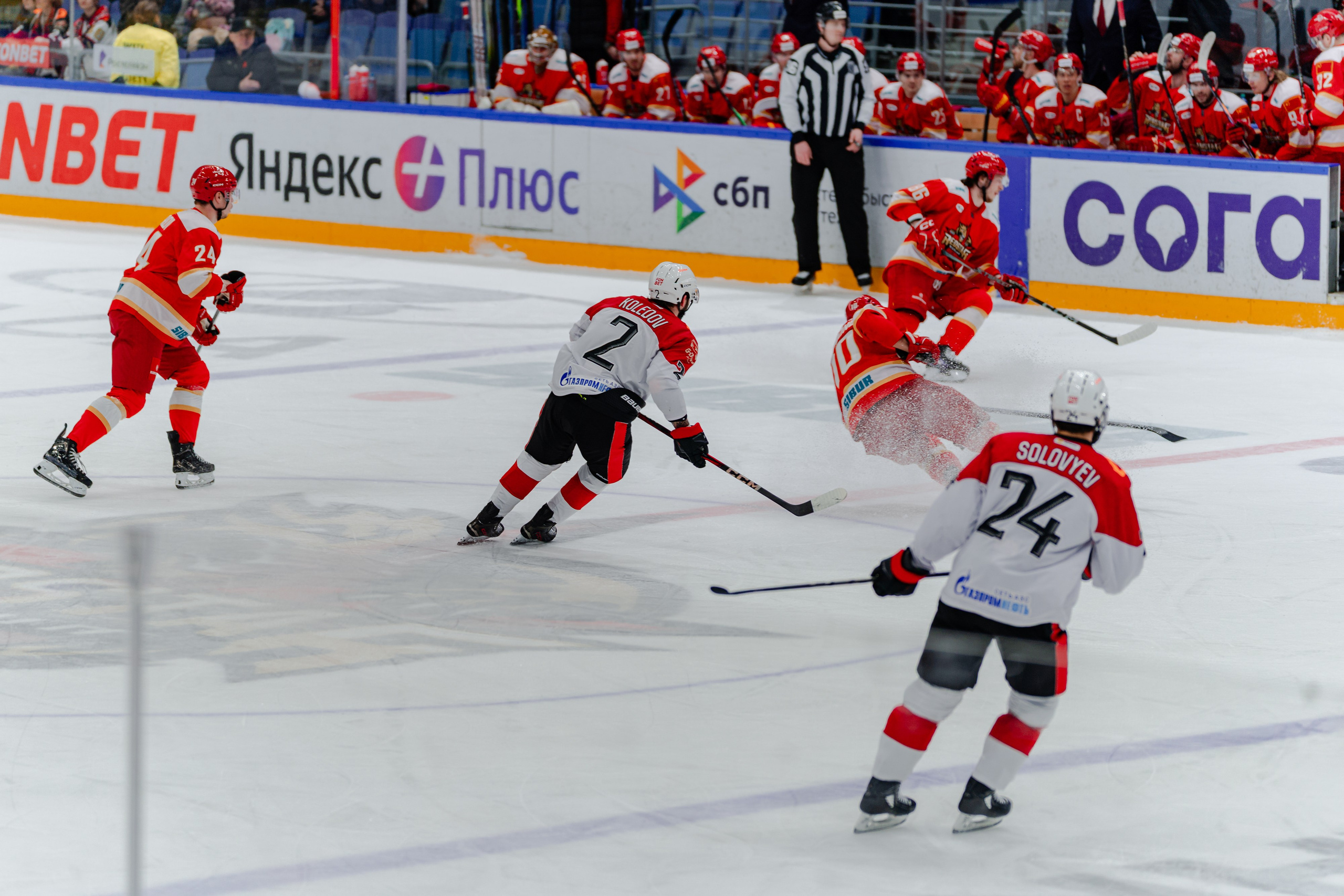 КХЛ КУНЬЛУНЬ РС — АВАНГАРД 22 МАРТА 2025. Репортажный фотограф в Москве Измалков Артем