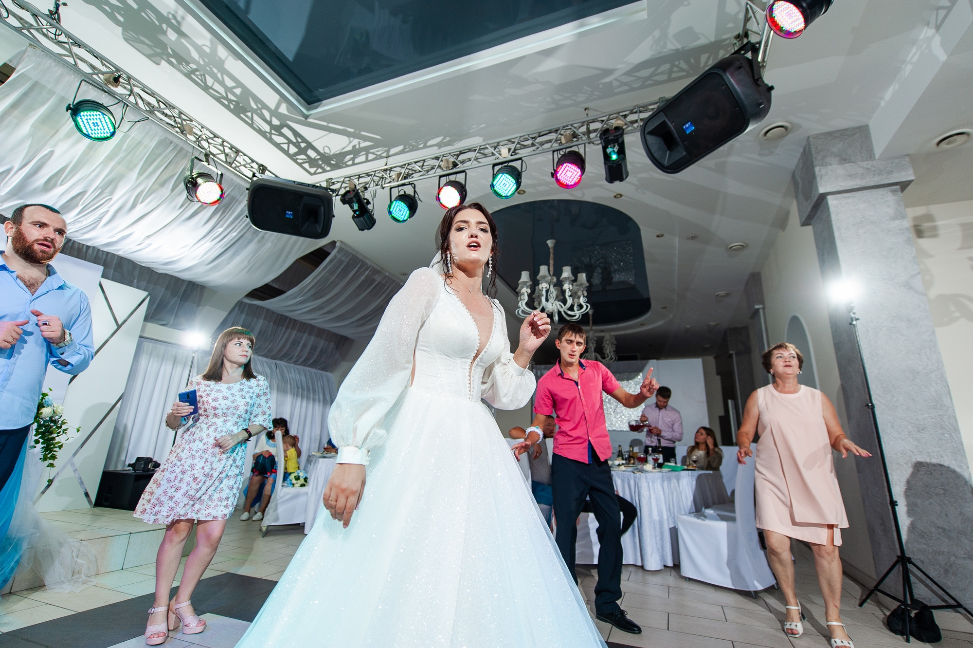 29 и 30 июля 2021. Анонс свадьбы. Свадебный и семейный фотограф в Омске Мормулев Михаил