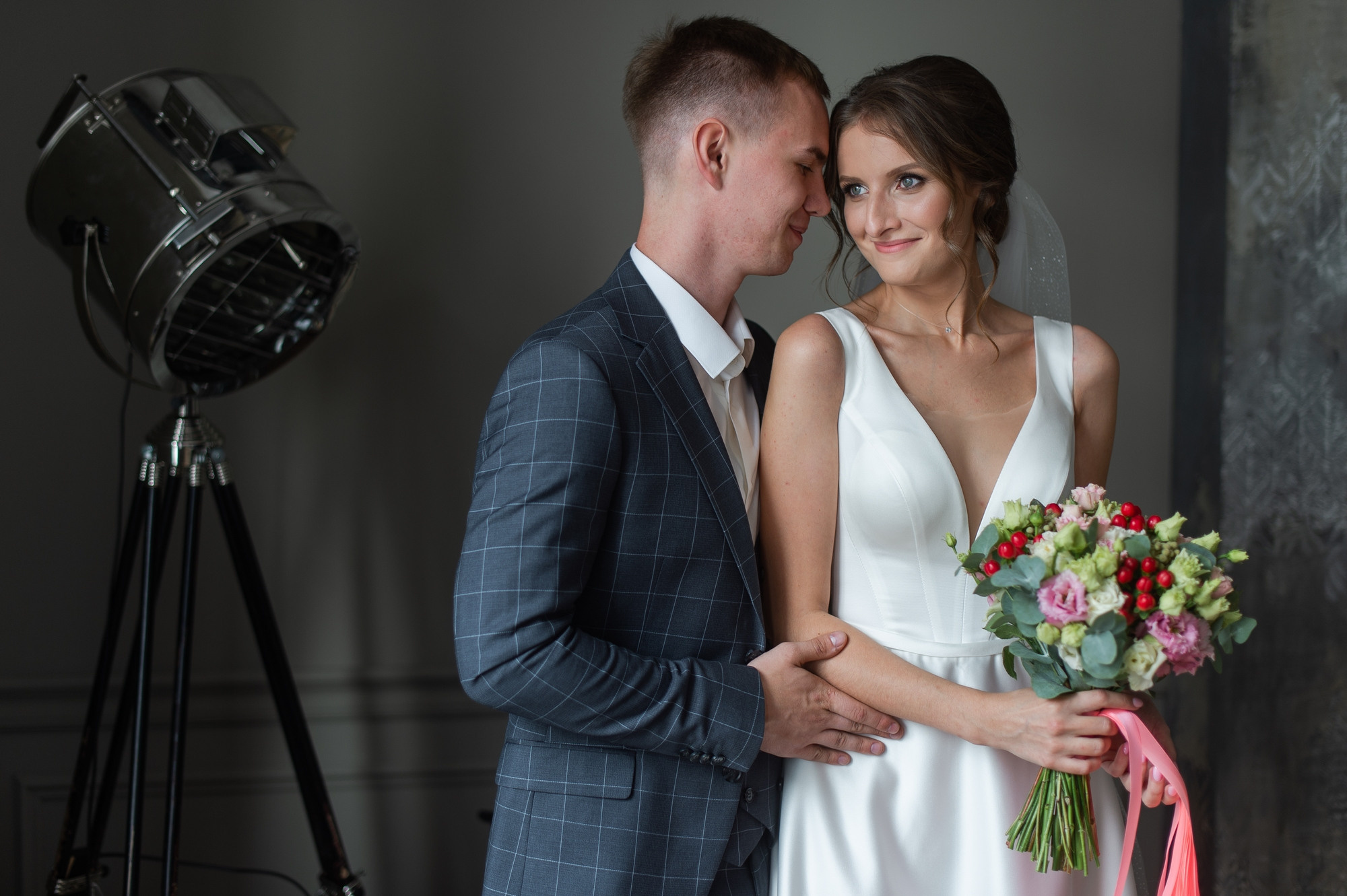 В белом платье. В Белом рояле. Свадебный и семейный фотограф в Омске Мормулев Михаил