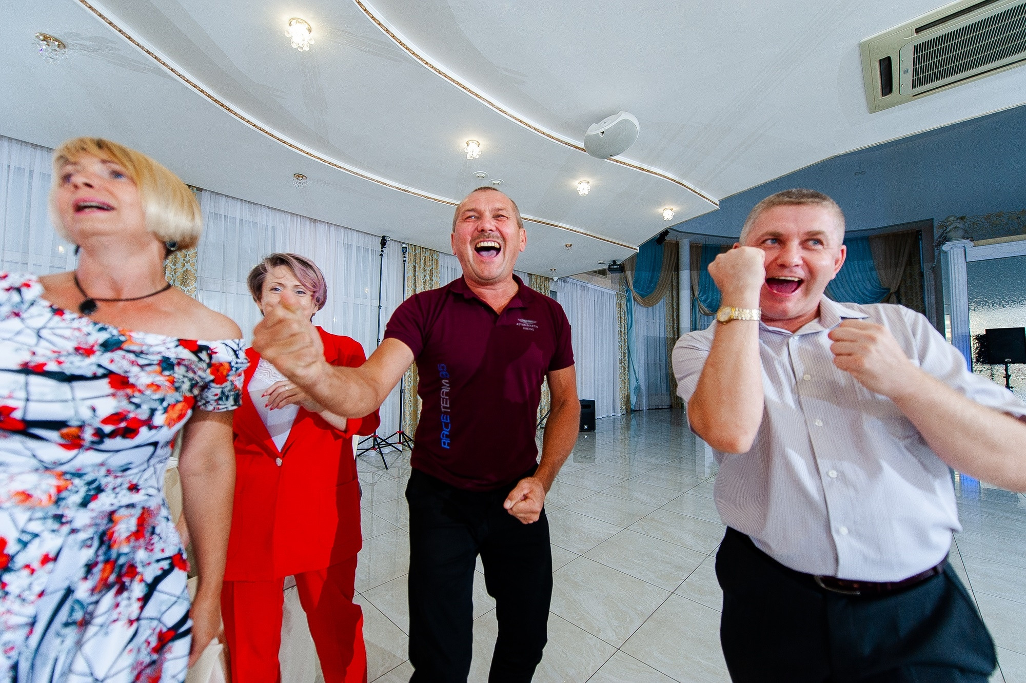 13 августа 2021. Анонс свадьбы. Свадебный и семейный фотограф в Омске Мормулев Михаил