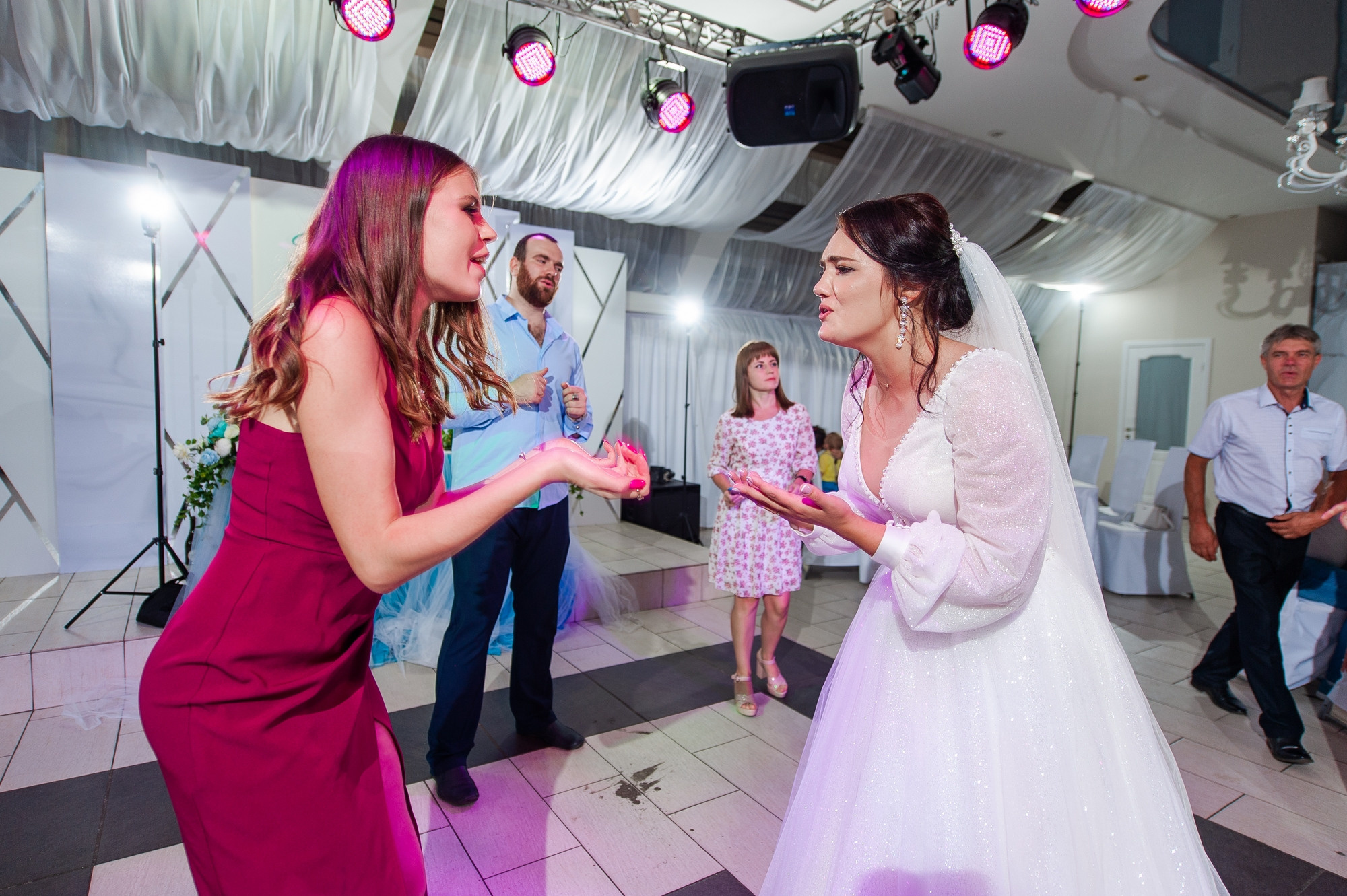 29 и 30 июля 2021. Анонс свадьбы. Свадебный и семейный фотограф в Омске Мормулев Михаил