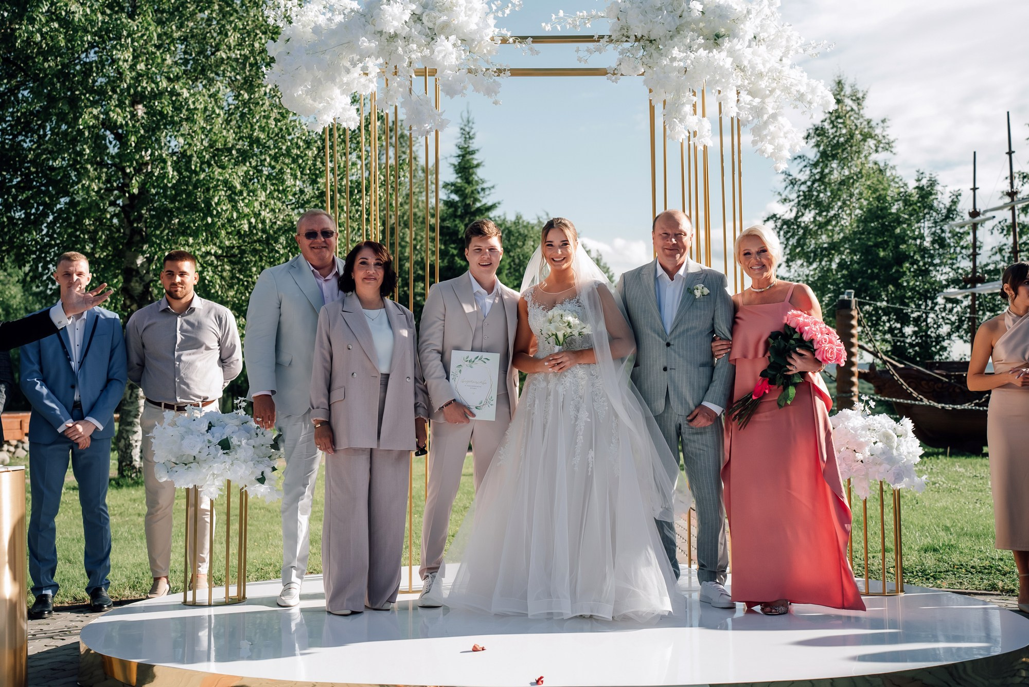 Свадебная фотосъемка Малые Карелы Архангельск Новотель. Свадебный фотограф в Архангельске и Северодвинске