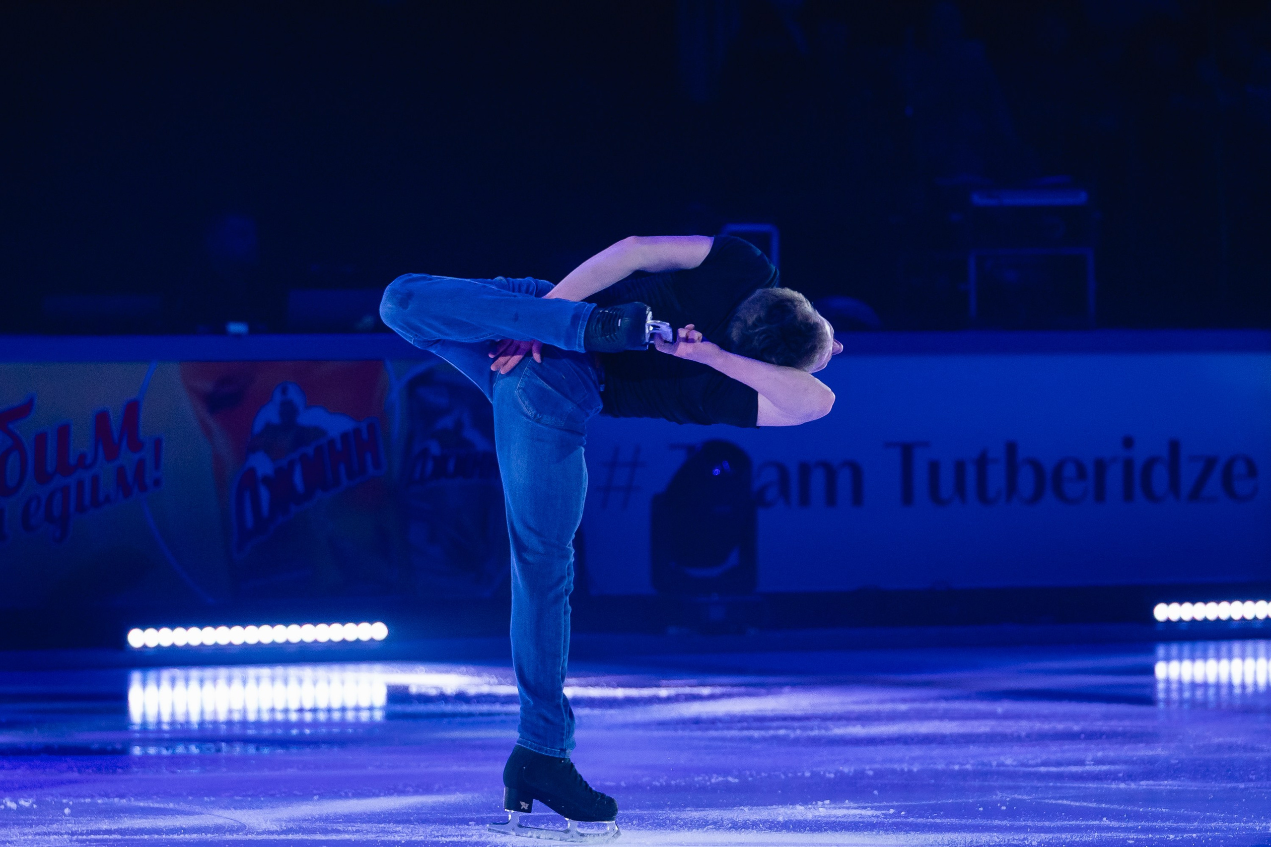 Шоу «Чемпионы на льду» в Новосибирске. Воробьева Ксения — Спортивный и танцевальный фотограф Новосибирск