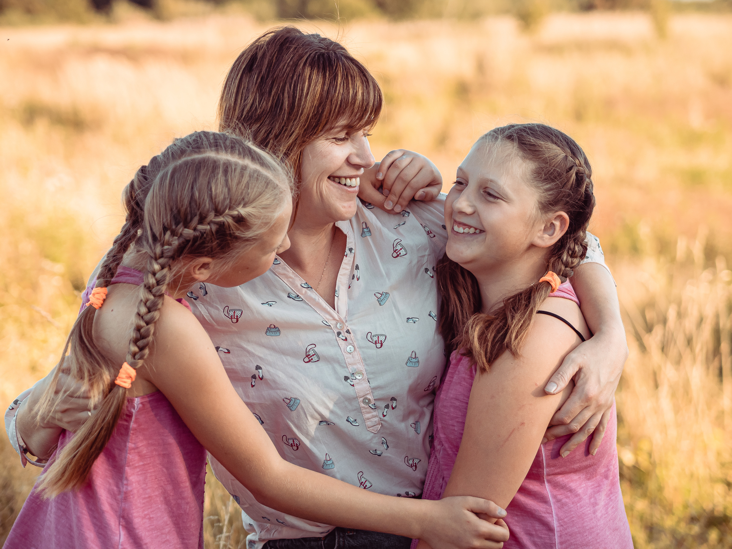 Осенняя прогулка в поле. Отличные фотографии своих близких, своего бизнеса или даже себя. СПб