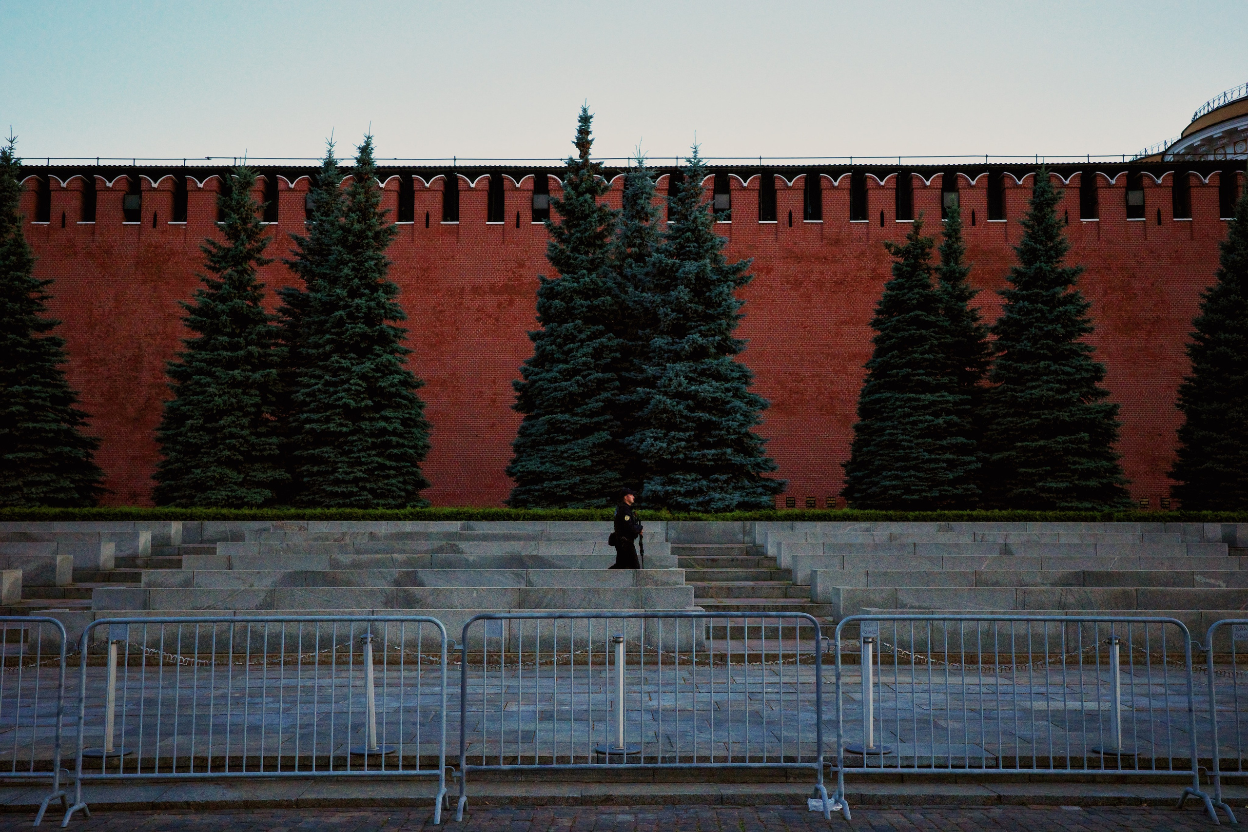 Красная площадь, Кремль и Зарядье: фото вечерней Москвы