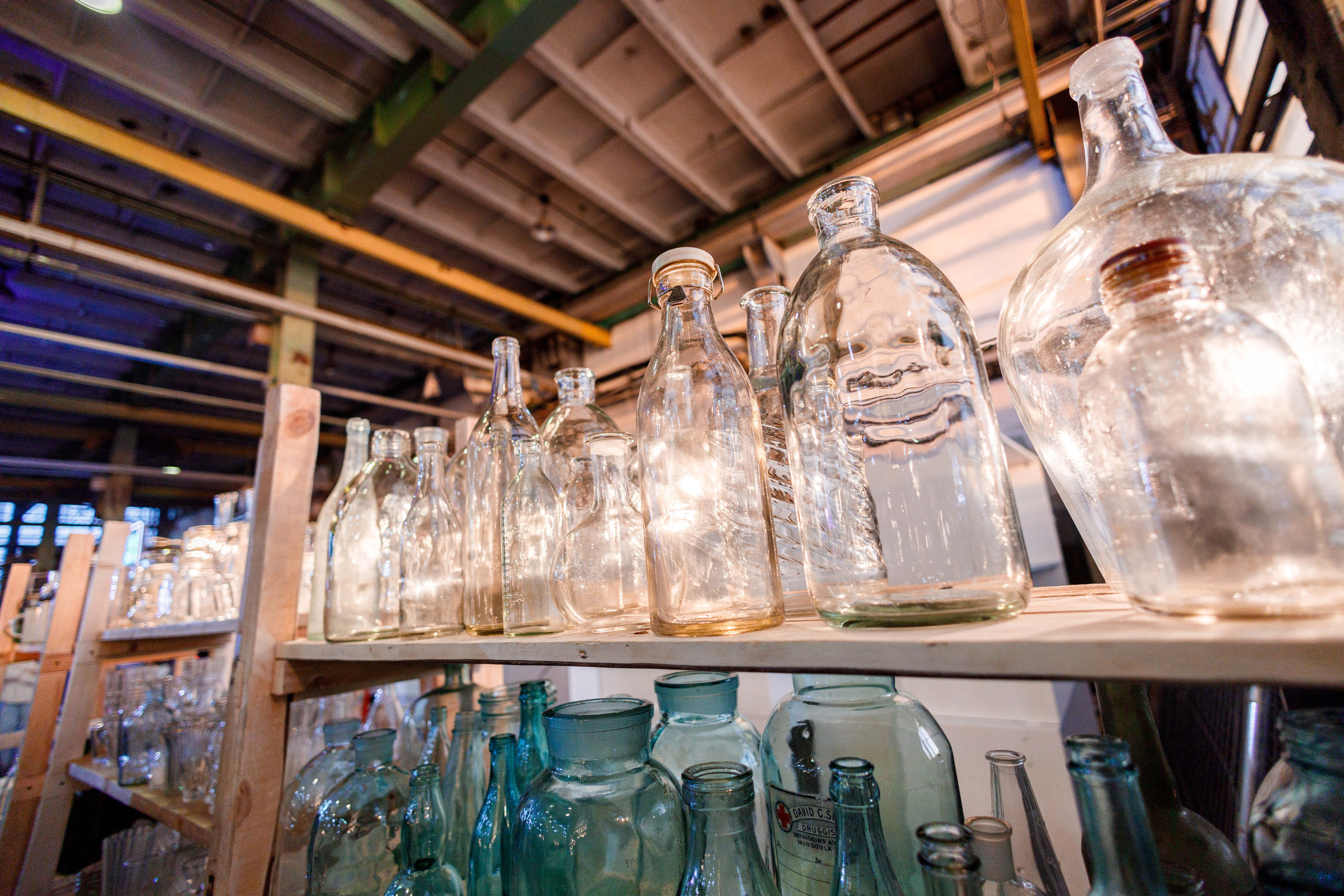 Рынок выходного дня и Гаражная распродажа в Севкабеле. Фотограф Балаев Михаил