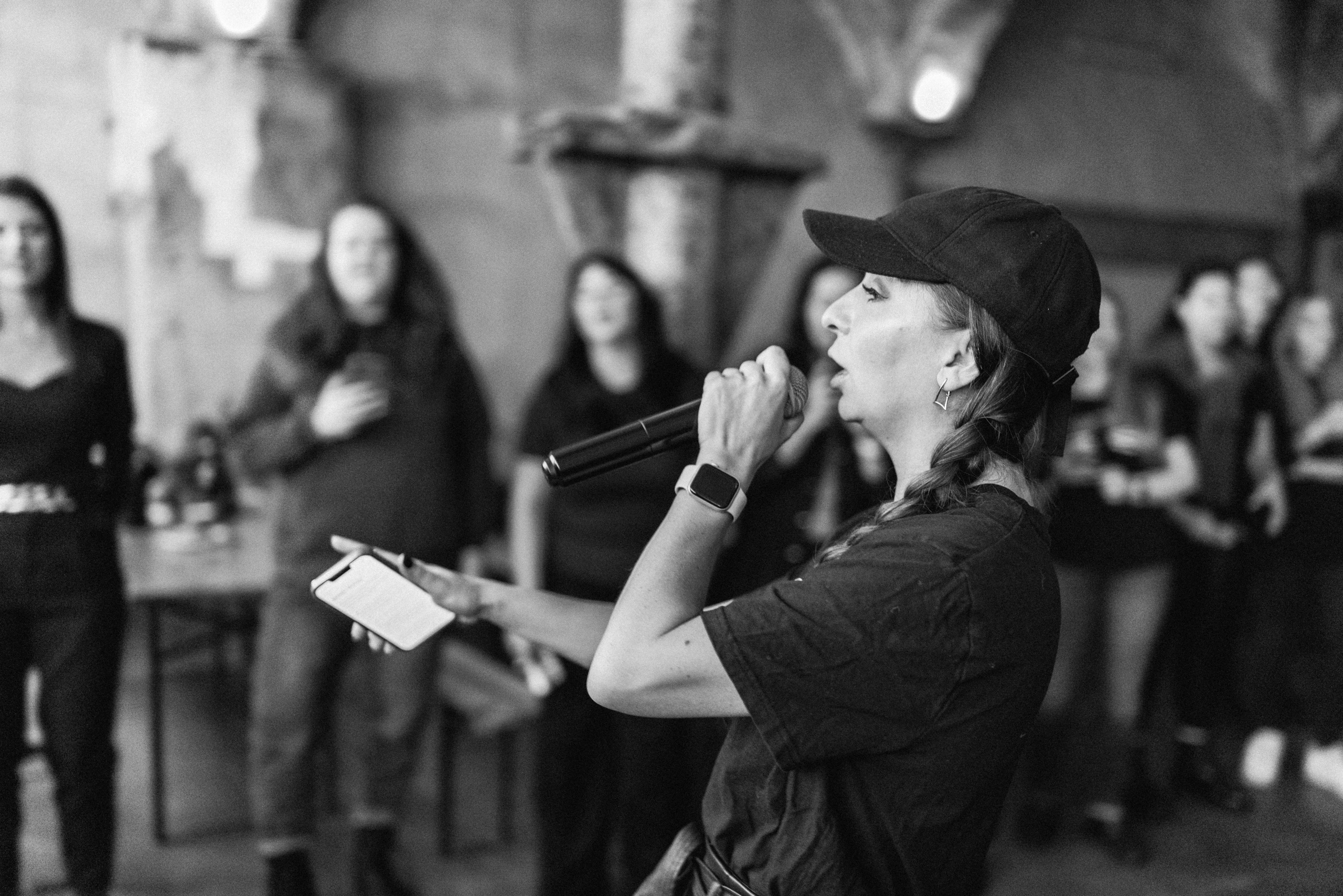 Нескучный хор в AF Brew Taproom. Фотограф Балаев Михаил