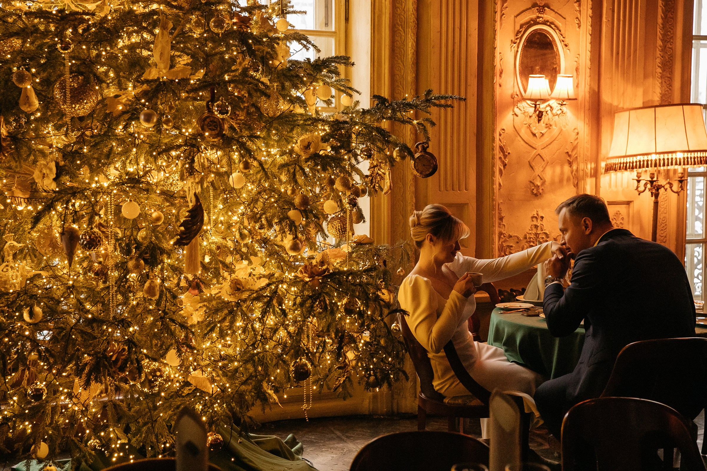 Роспись в Барвихе и свадьба в кафе «ПушкинЪ». Свадебный фотограф в Москве Элина Ларченкова. Фото, которые цепляют