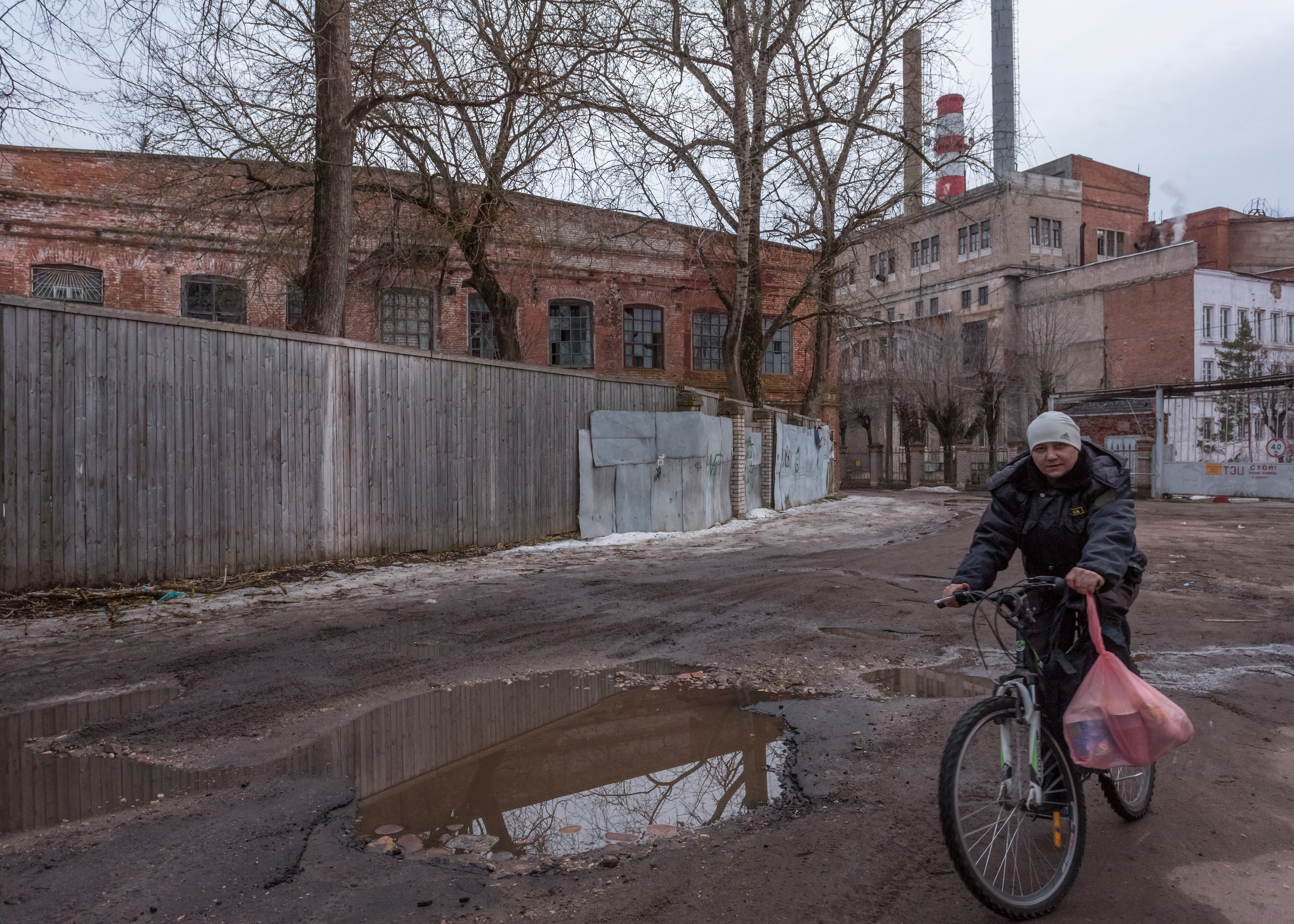 ВЫШНИЙ ВОЛОЧЕК. Контакты