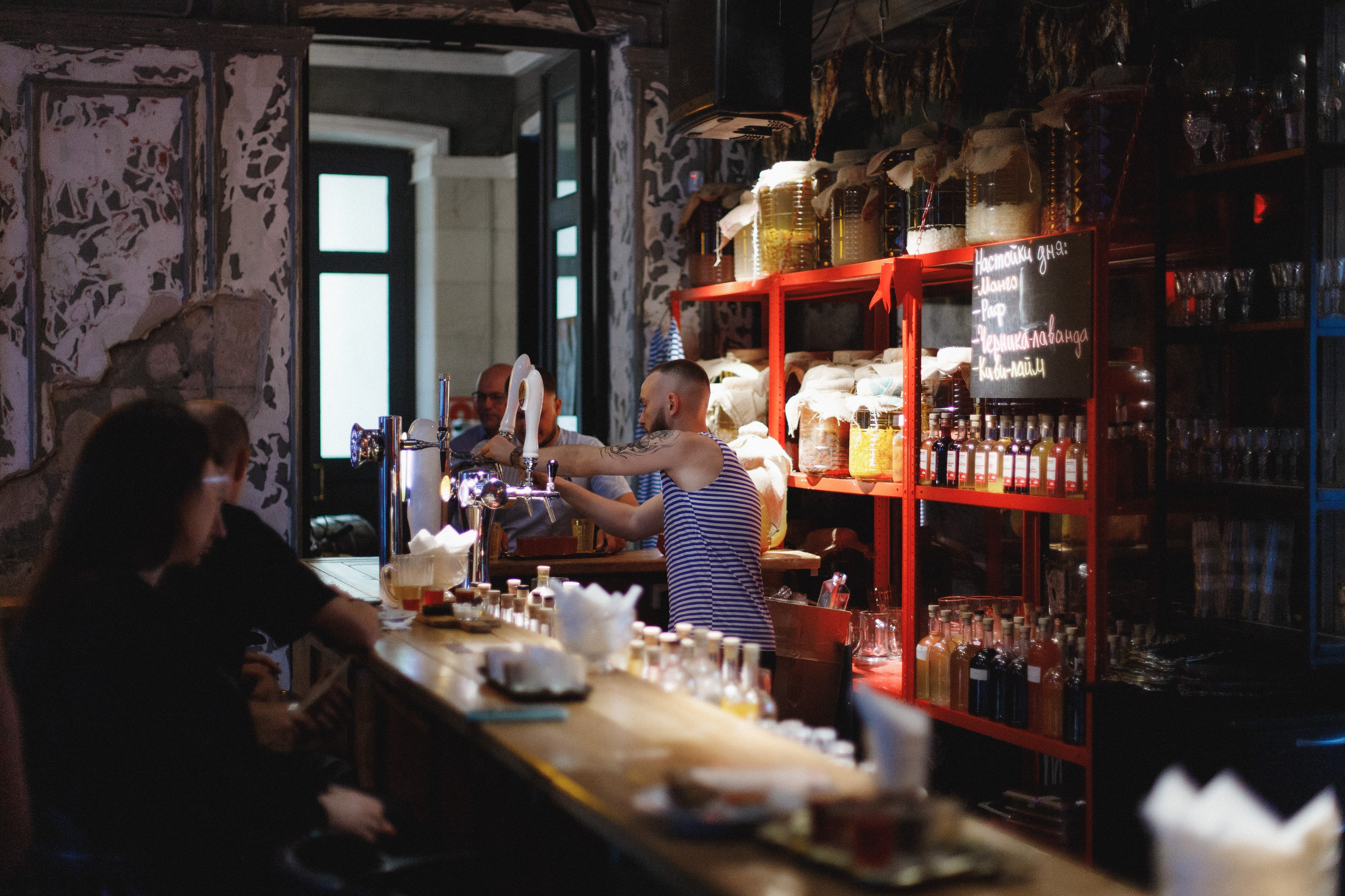 РЮМОЧНАЯ 2 ГОДА. СВОИ. ФОТООТЧЕТЫ-СОБЫТИЯ-МЕСТА