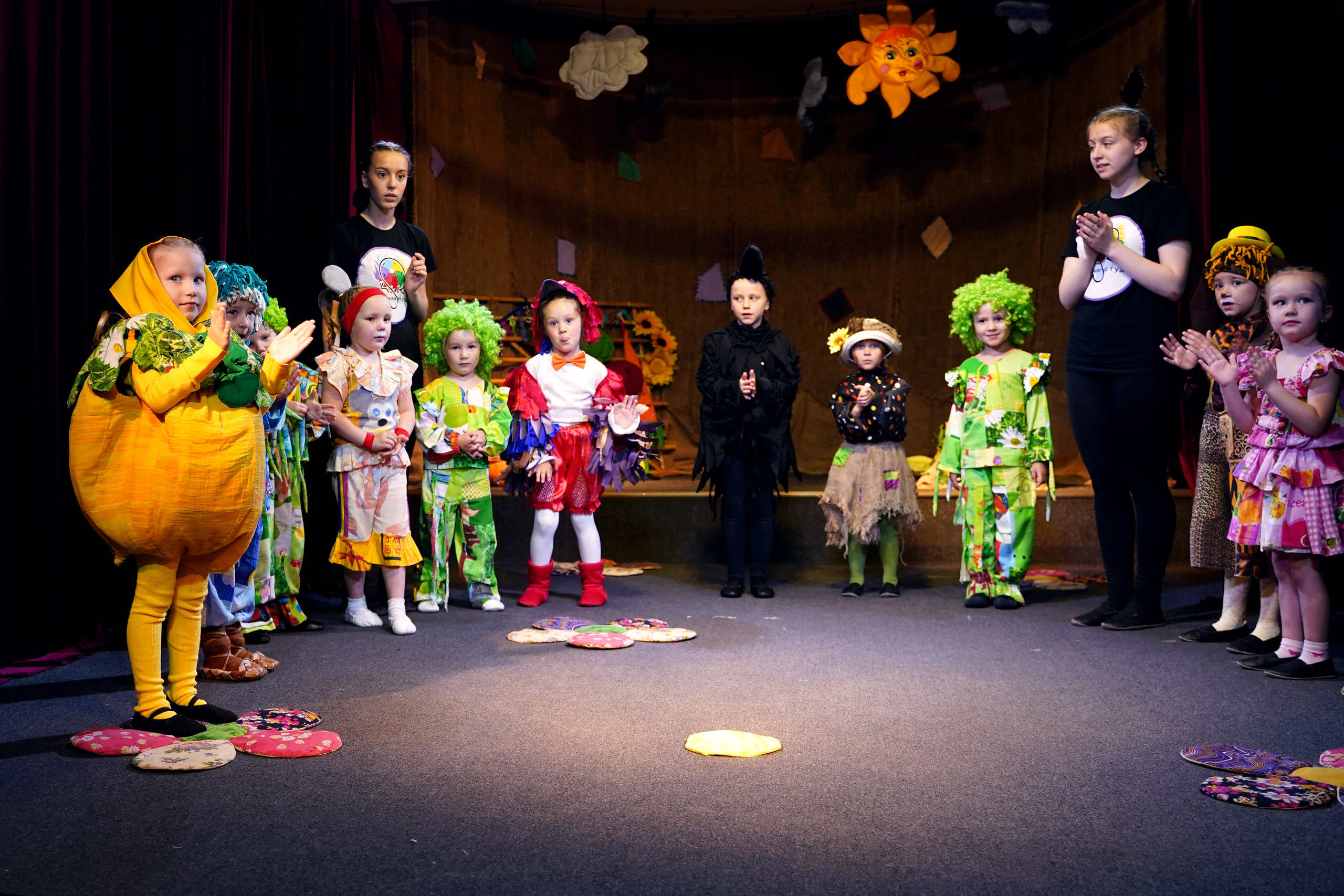 Сказка Репка. Выпускные альбомы в Екатеринбурге, от Анастасии Саловой