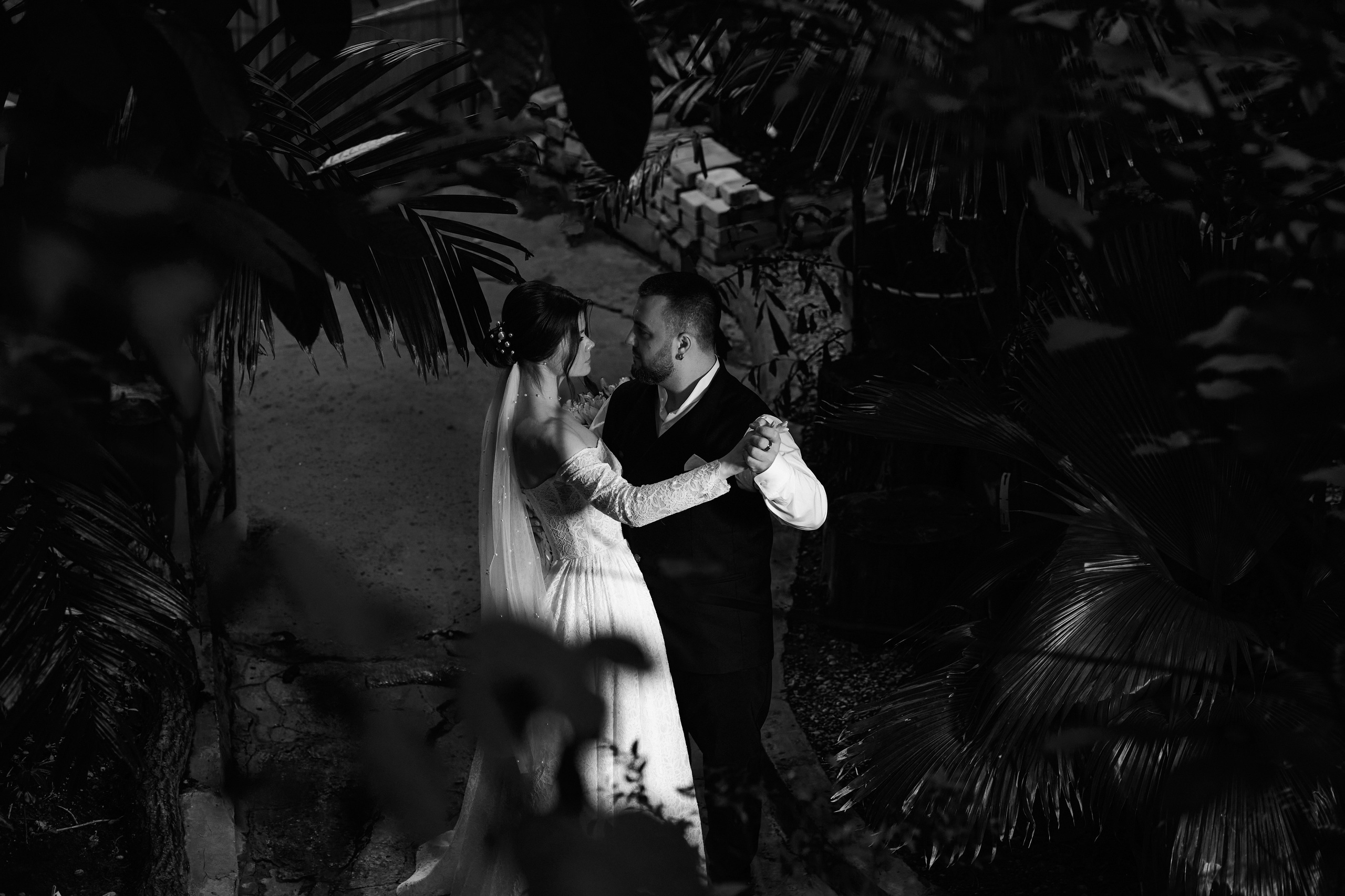 Классические сборы в отеле. Роспись в 4 ЗАГСе и съемка в оранжерее Цицина РАН. Любовь Юсупова. Фотограф