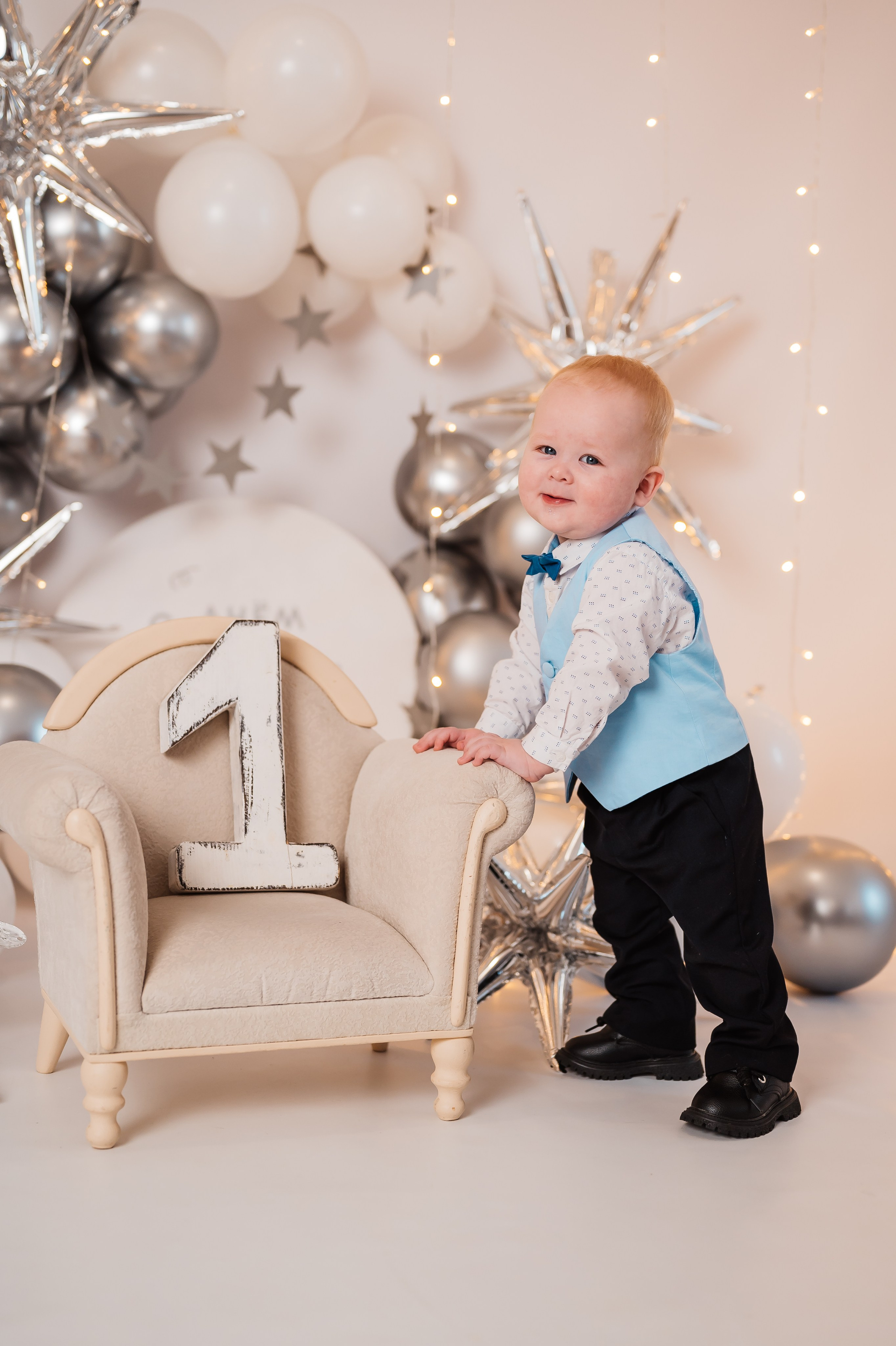 Именинник. Детский и семейный фотограф в Красноярске. Фотосессии новорожденных малышей до 1 месяца