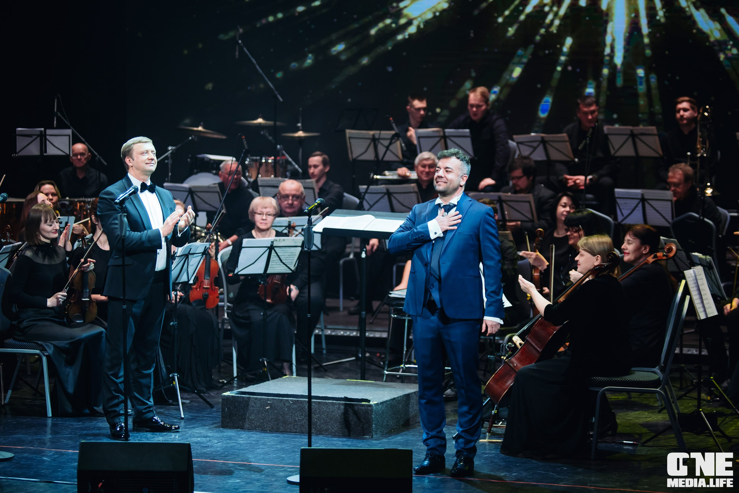 Концерт 8 марта в Янтарь холл. One Media Life: фоторепортажи, фотоотчеты с мероприятий и заведений