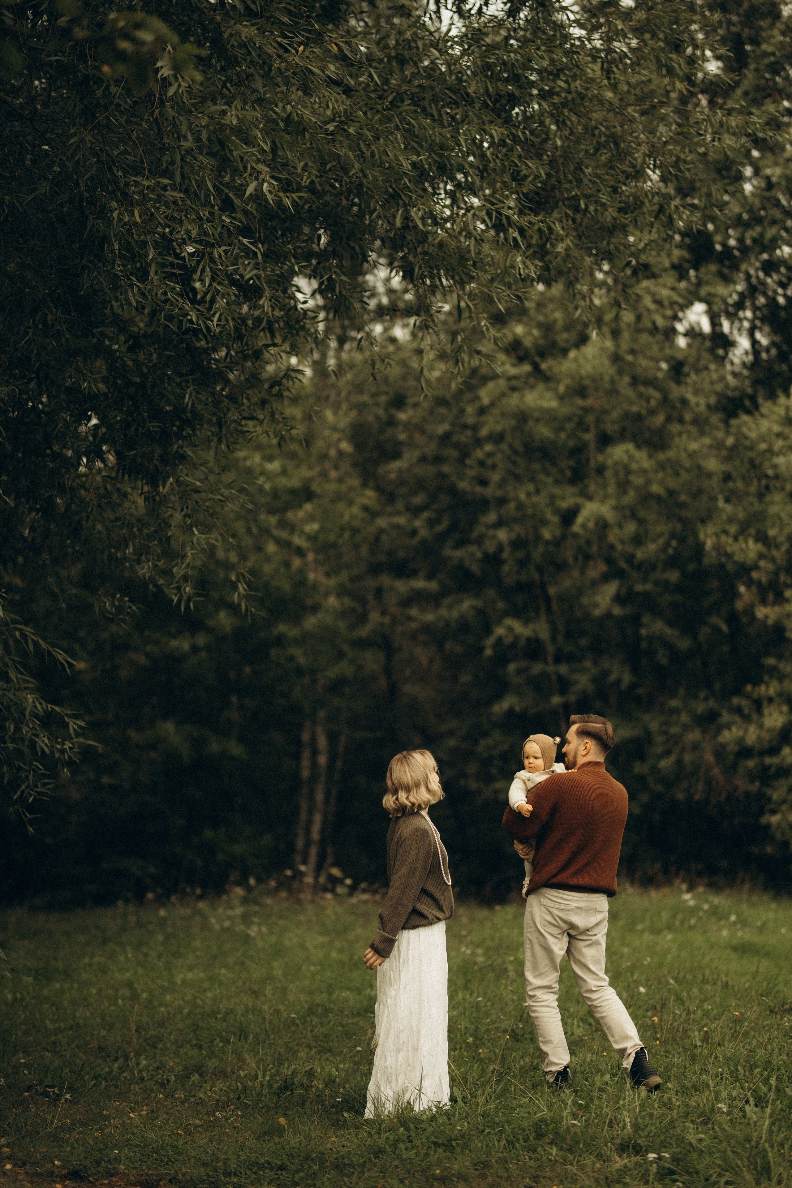 Семейная фотосессия в Ярославле на природе. Семейный фотограф Вероника Каюрова Ярославль