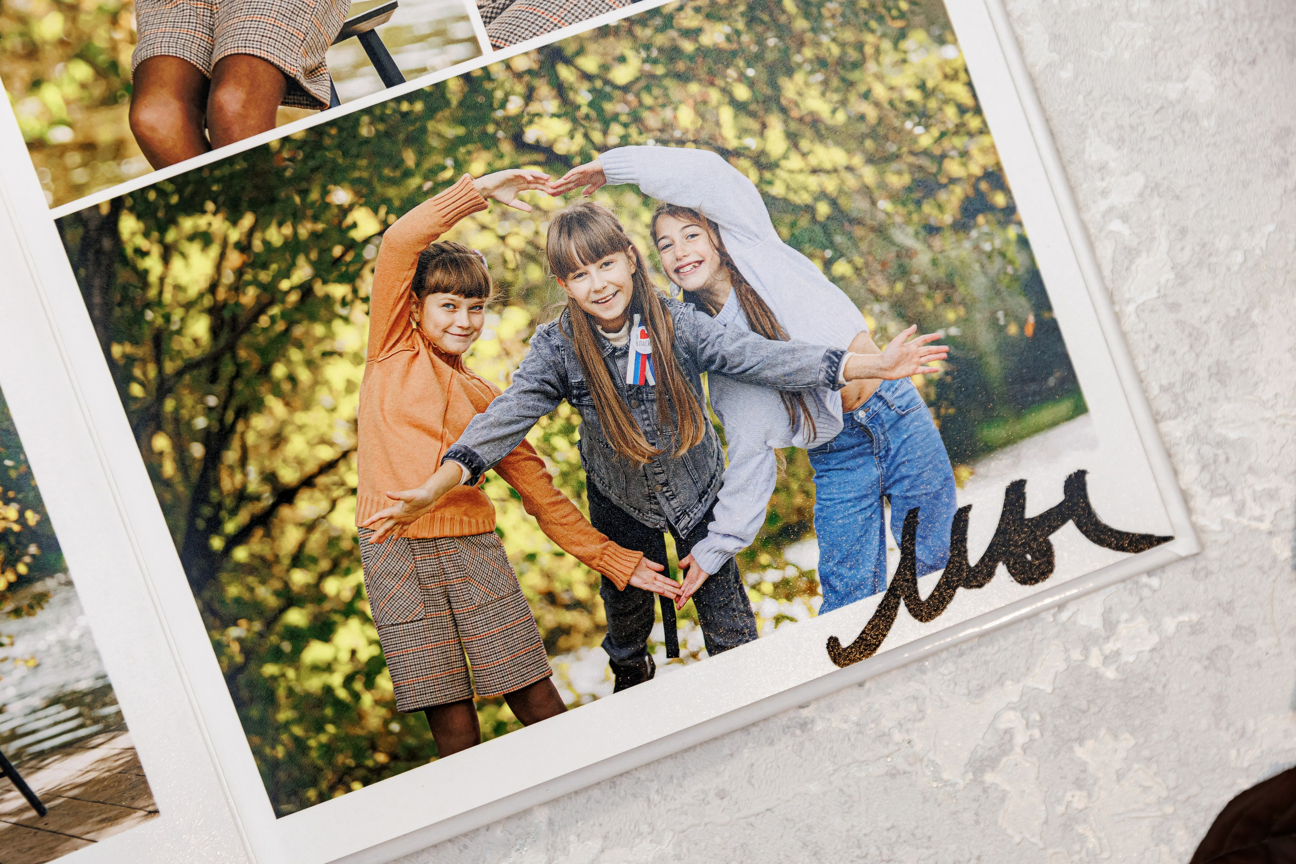 Выпускные альбомы 4 класс. Семейный и детский фотограф Комина Елена, Власиха, Одинцово