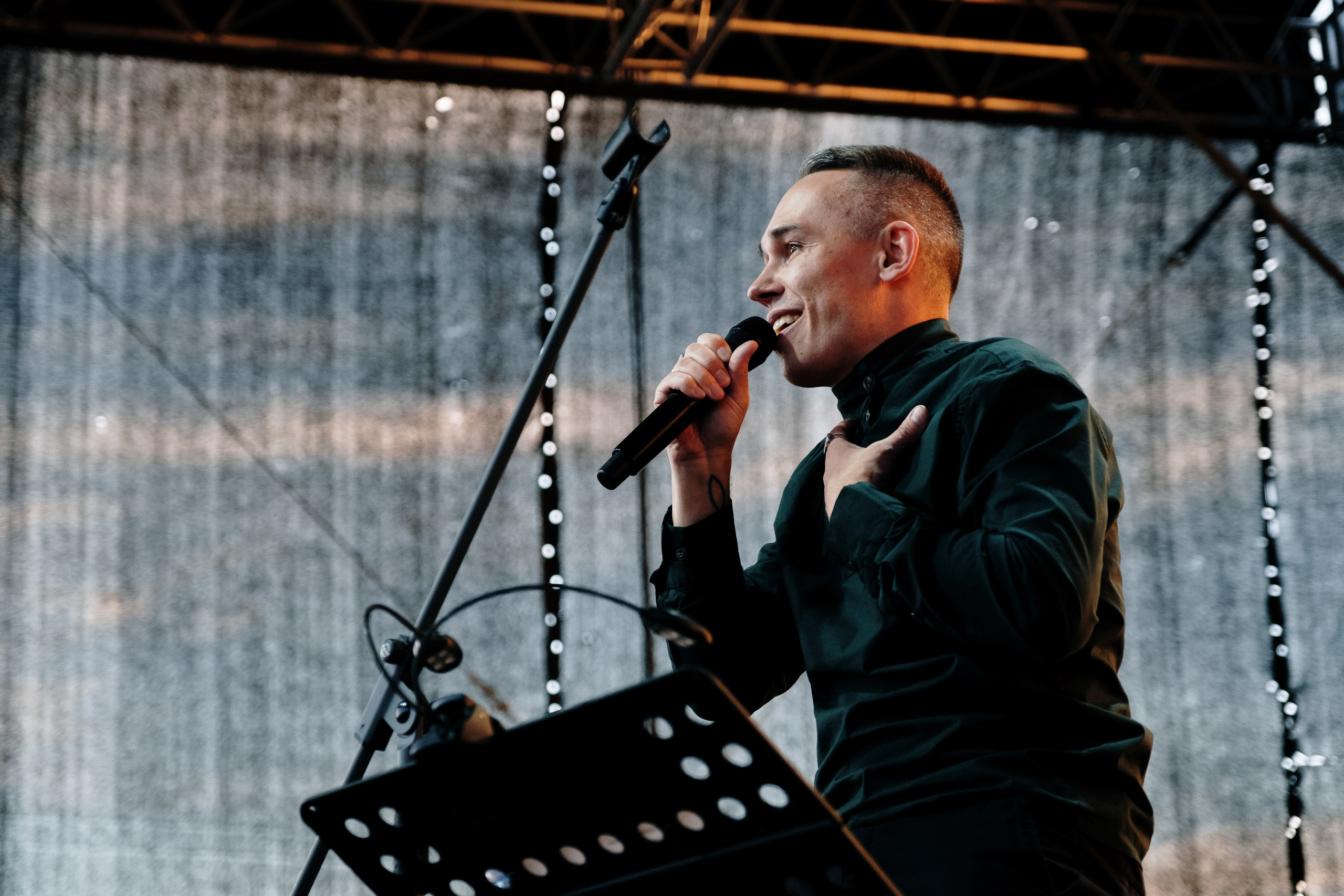 25/17 | Roof Place | 10.06.2022. Свадебный и репортажный фотограф Евгений Рудницкий