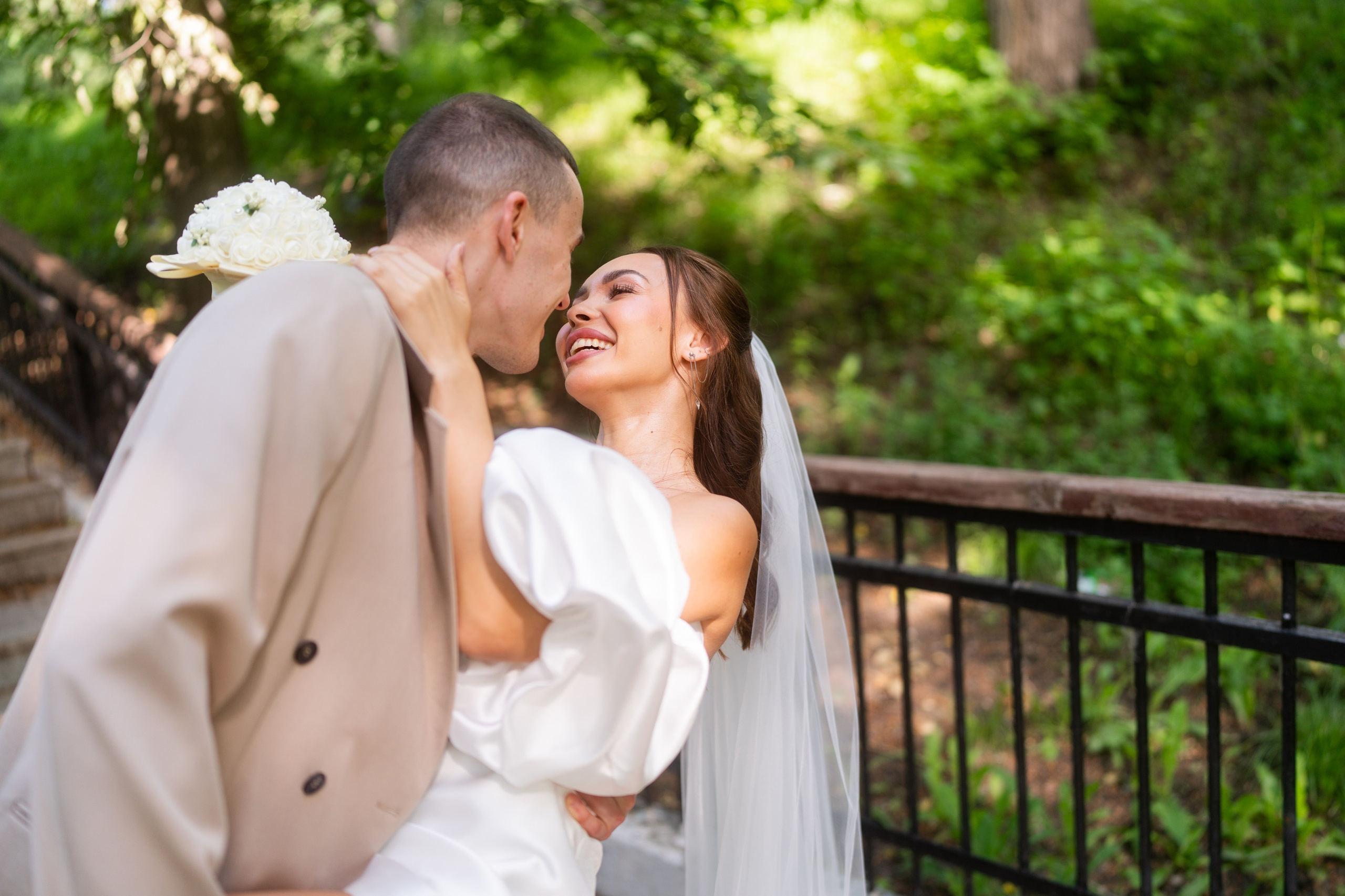Предсвадебная прогулка Александр и Юлия. Свадебный и индивидуальный фотограф Аля Мамакова