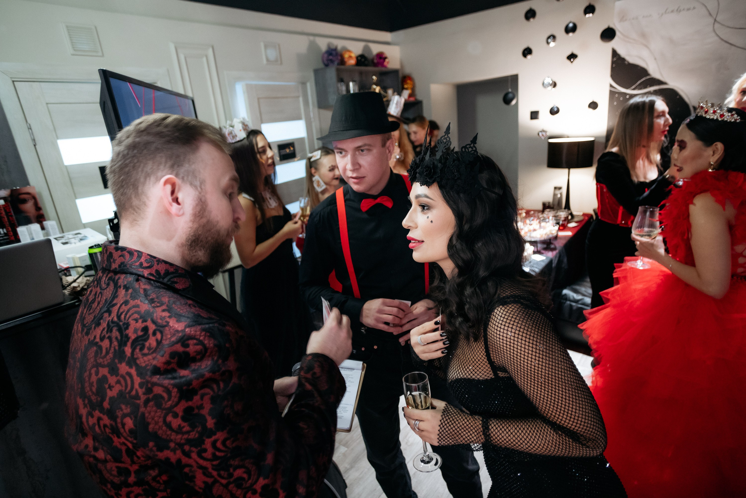 MUKHINA TATTOO. СВОИ. ФОТООТЧЕТЫ-СОБЫТИЯ-МЕСТА