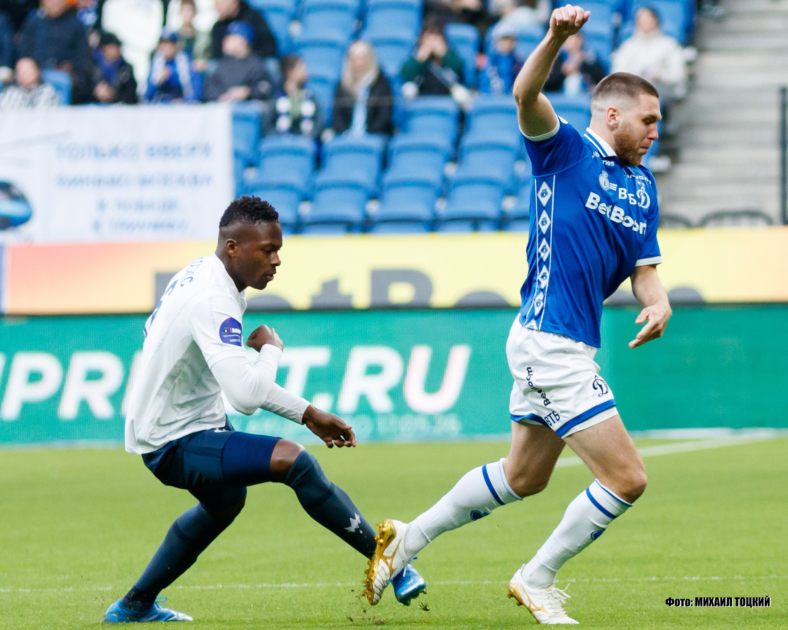 Фоторепортаж. РПЛ 23 тур. Динамо — Оренбург. Михаил Тоцкий портретный и репортажный фотограф в Москве