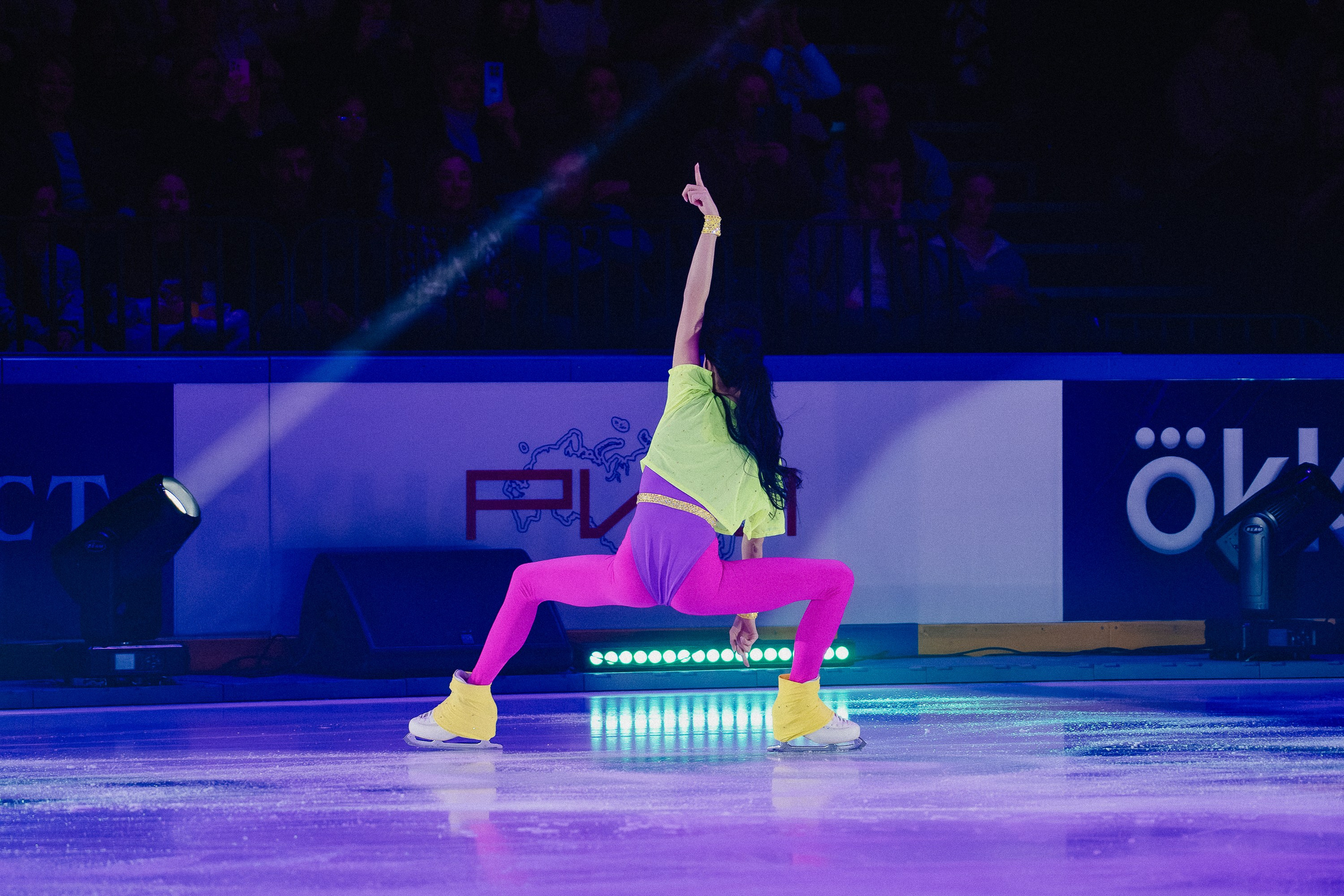 Шоу Этери Тутберидзе в Новосибирске. Воробьева Ксения — Спортивный и танцевальный фотограф Новосибирск