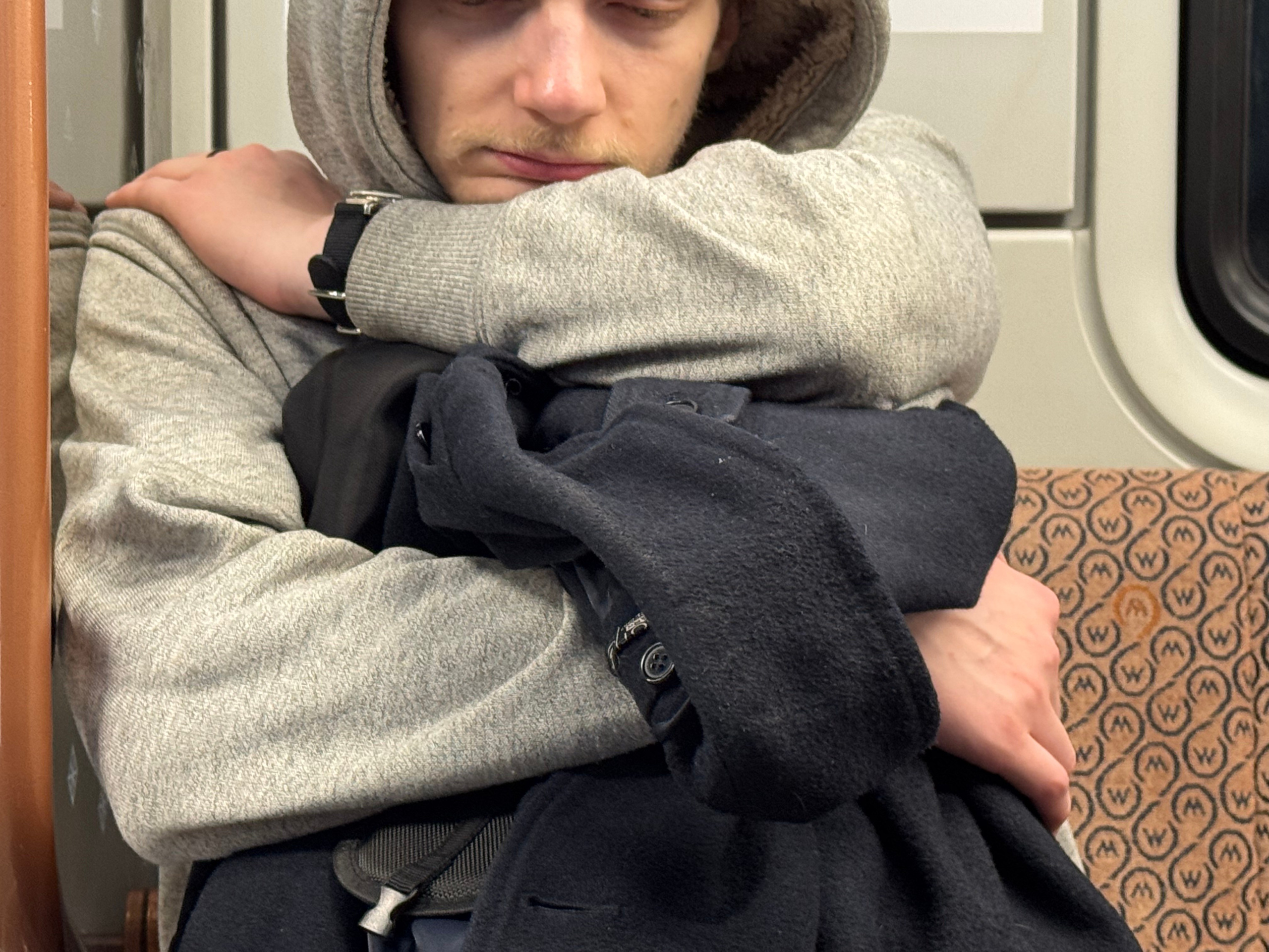 #руки_незнакомцев. Главная