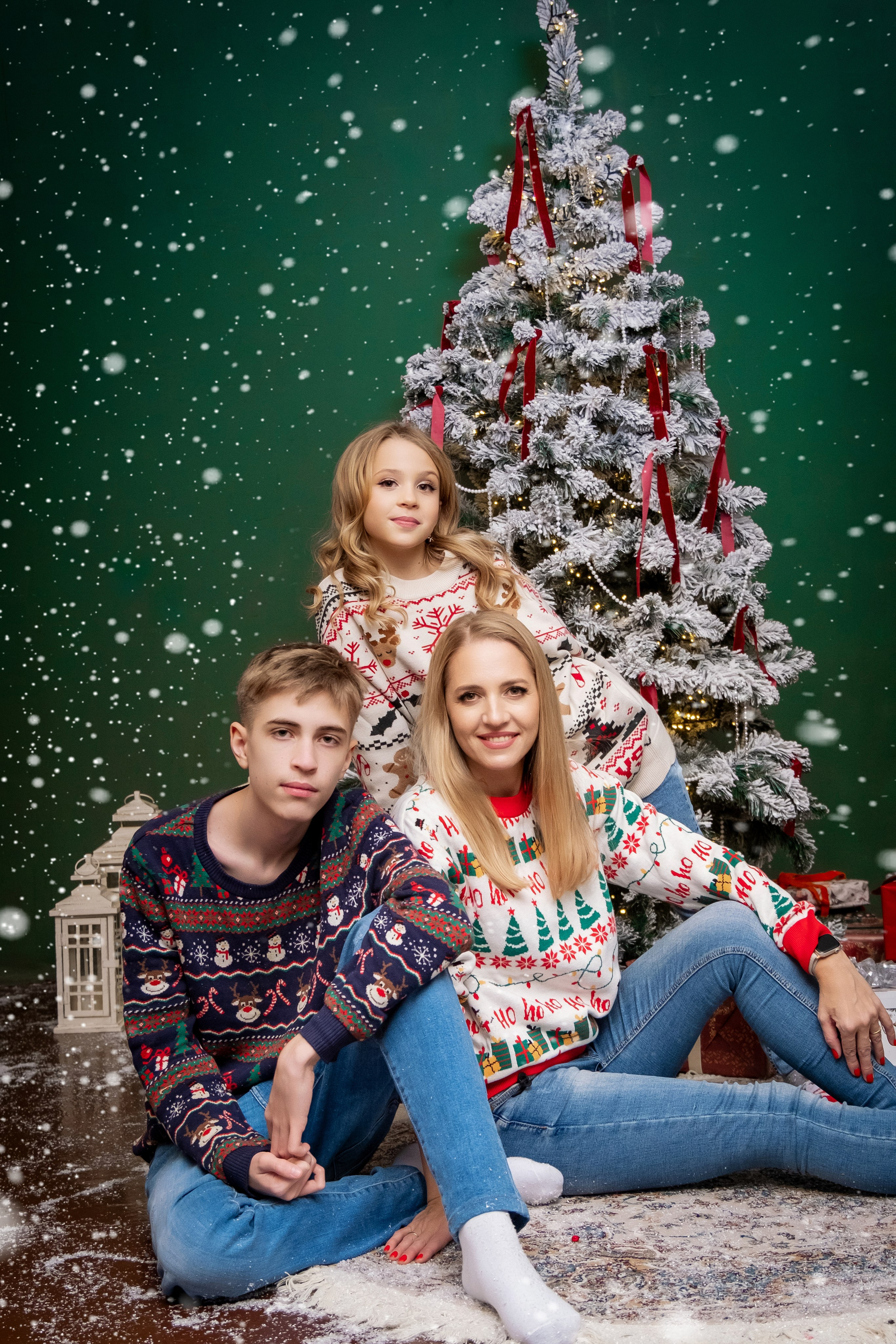 Новогодняя фотосессия в студии. Профессиональный фотограф в Москве и Одинцово Родика Архип