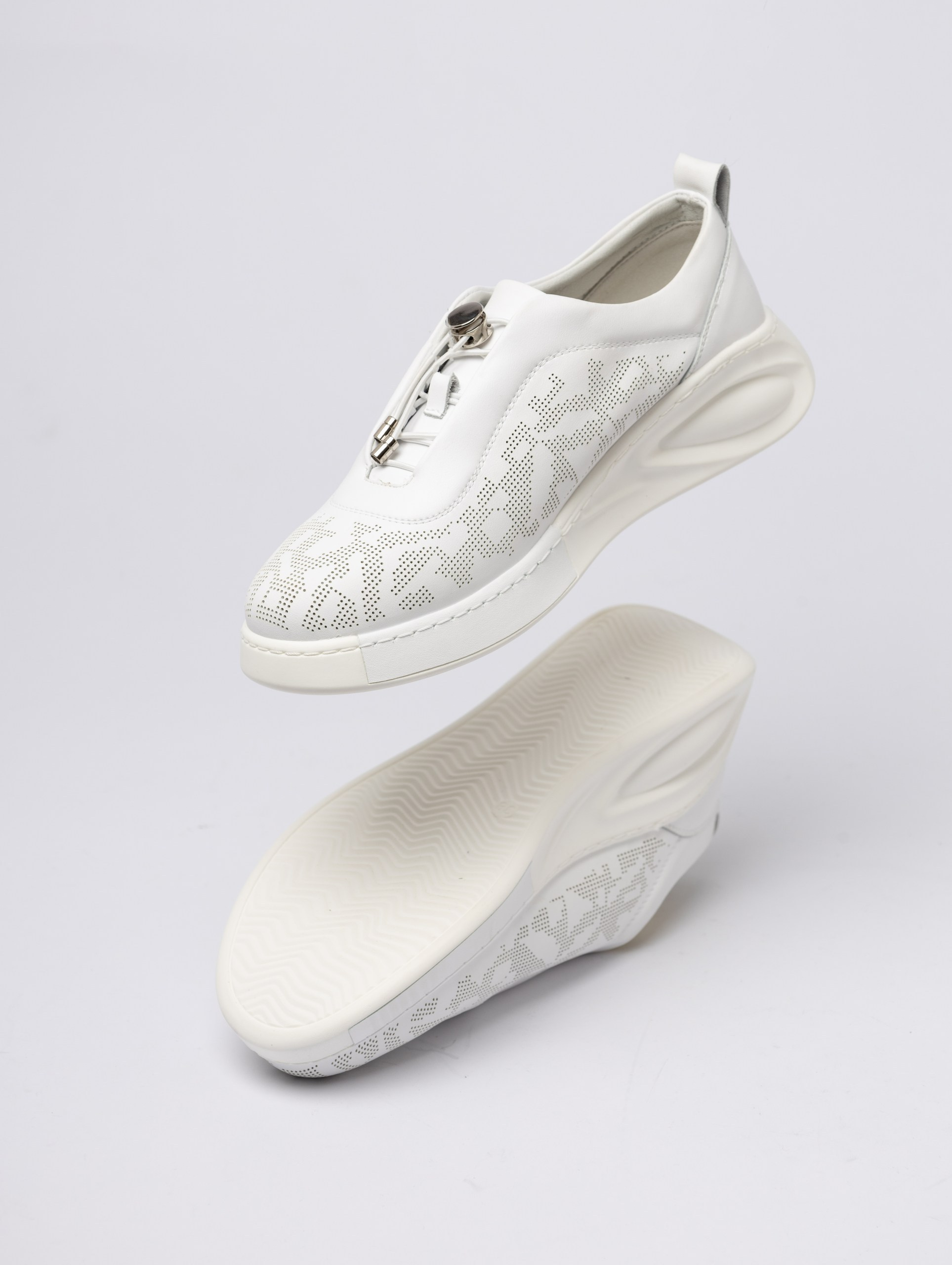 Студия коммерческой съемки ХВОЯ