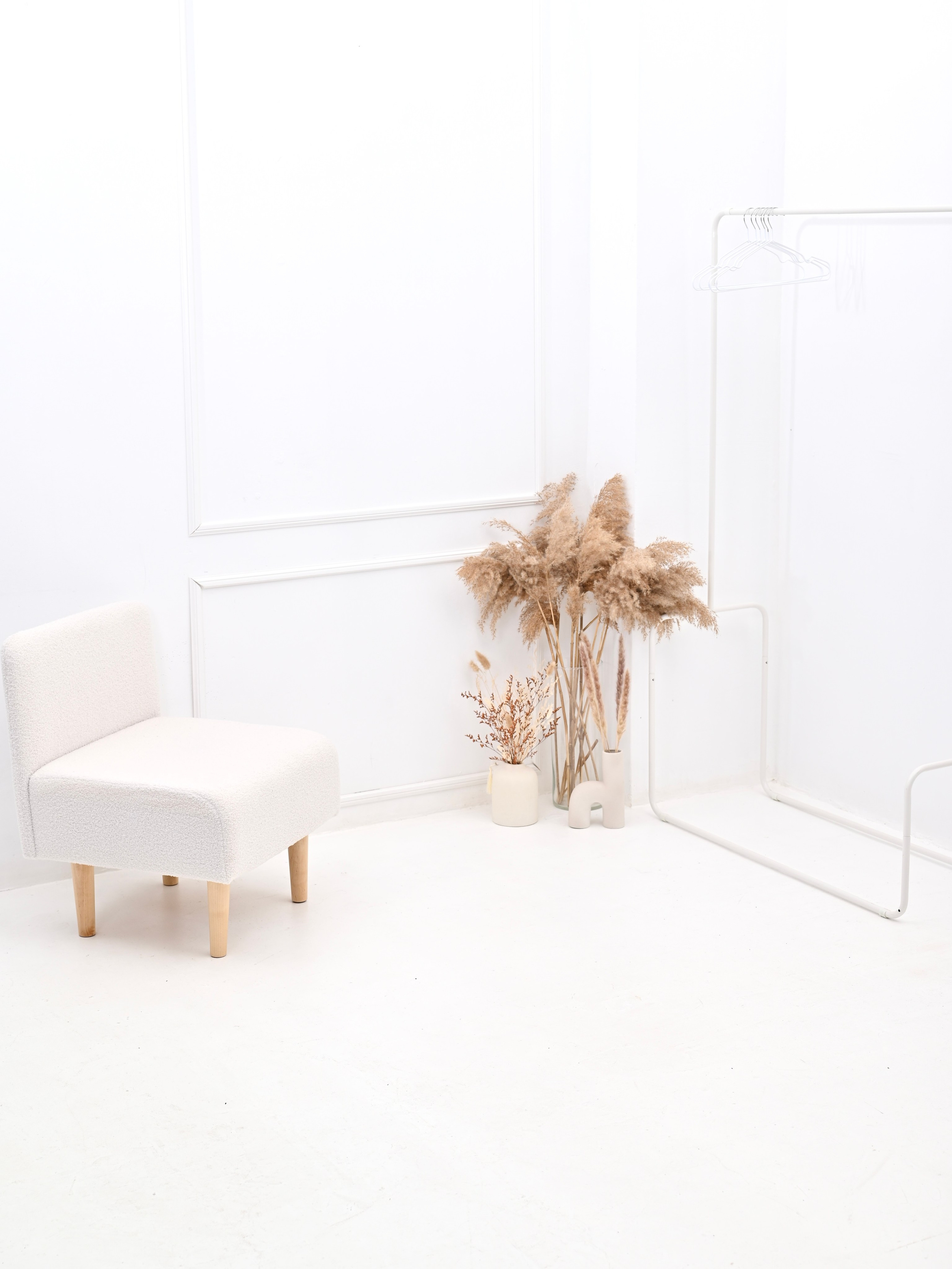 Большой выбор локаций для фотосъемок для каталогов на маркетплейсы. ТМ Продакшн — Съемка для маркетплейсов в Москве