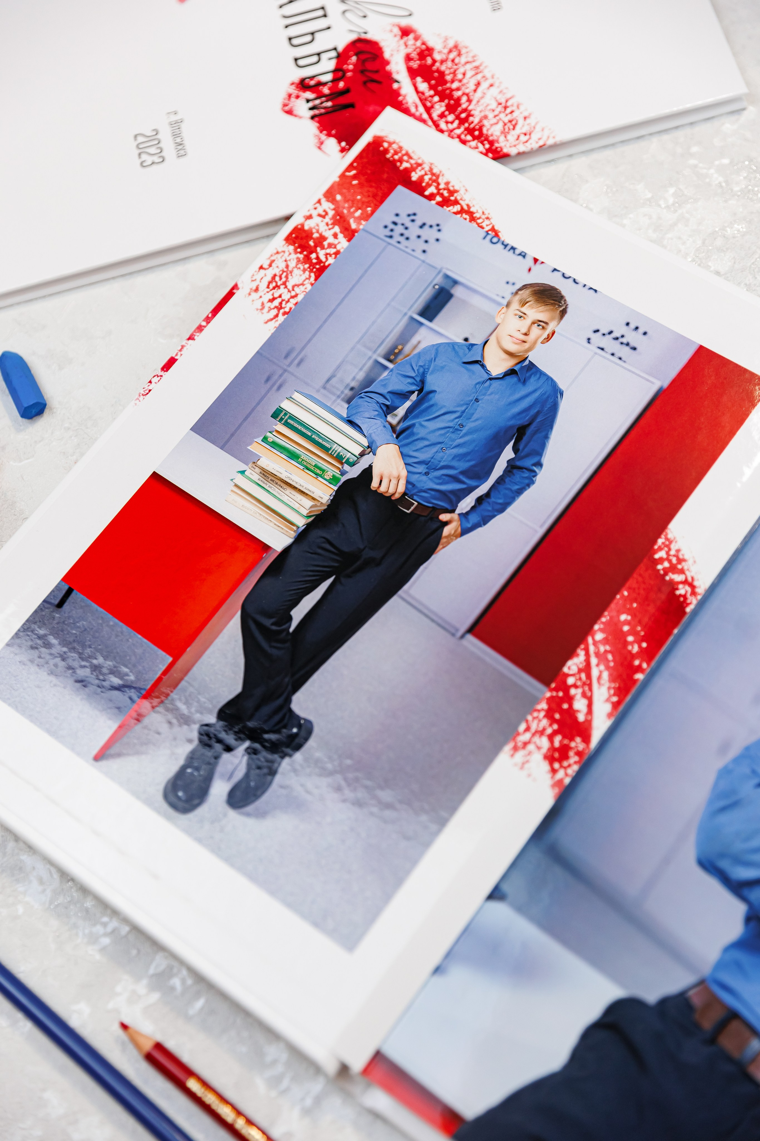 Выпускные альбомы общая информация. Семейный и детский фотограф Комина Елена, Власиха, Одинцово